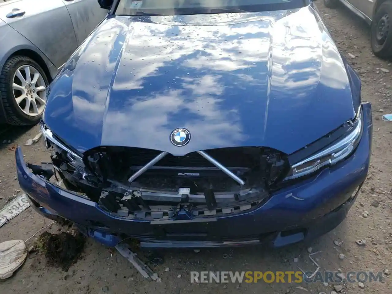 9 Photograph of a damaged car 3MW5R7J08M8B71123 BMW 3 SERIES 2021