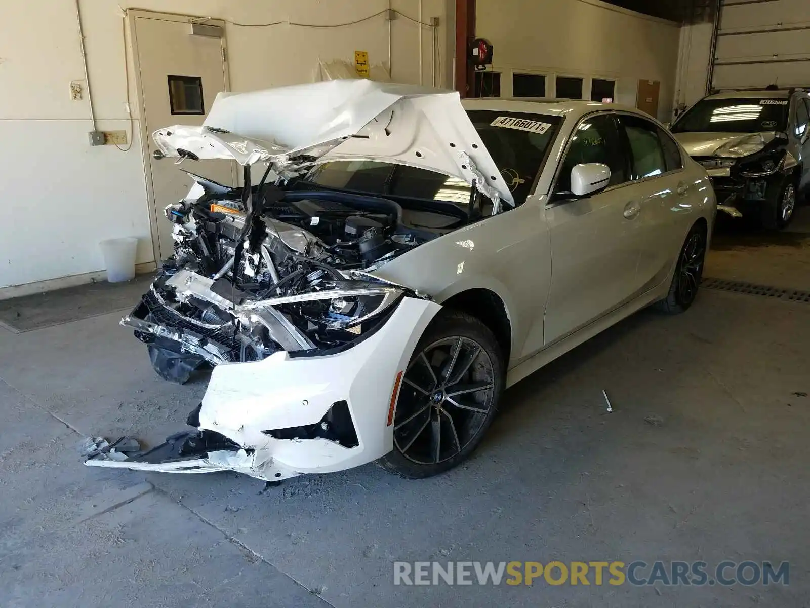 2 Photograph of a damaged car 3MW5R7J08M8B81330 BMW 3 SERIES 2021