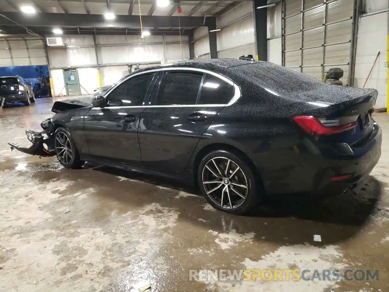 2 Фотография поврежденного автомобиля 3MW5R7J08M8B94255 BMW 3 SERIES 2021