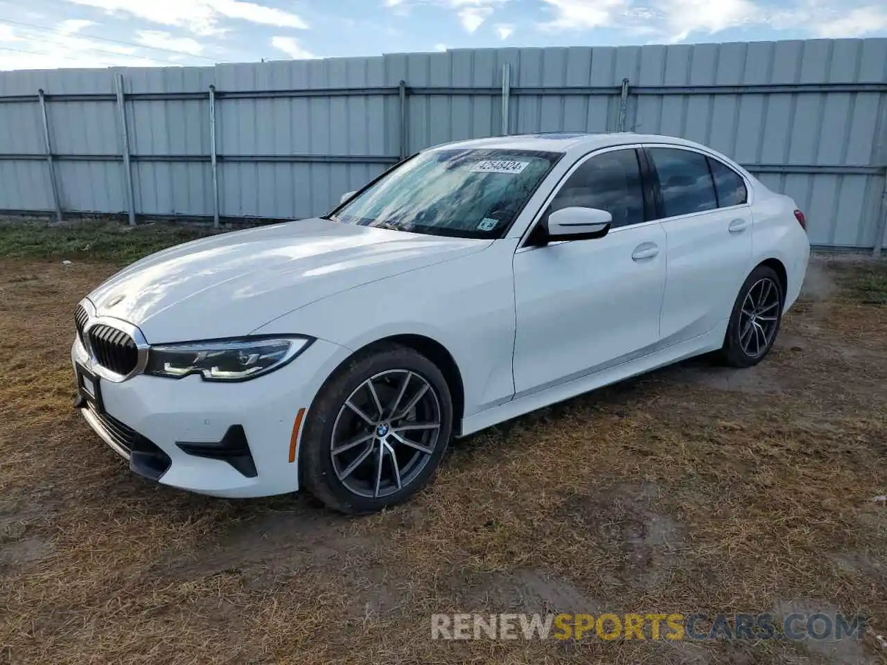 1 Photograph of a damaged car 3MW5R7J08M8C02502 BMW 3 SERIES 2021