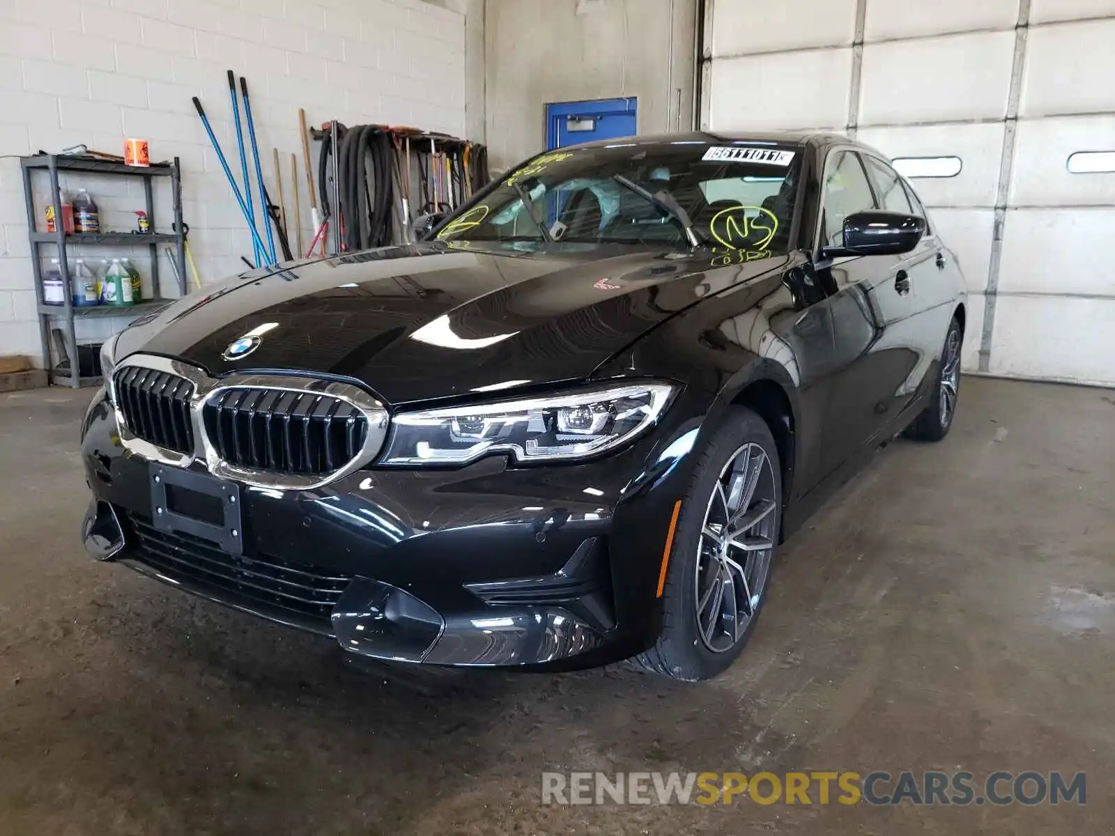 2 Photograph of a damaged car 3MW5R7J08M8C07327 BMW 3 SERIES 2021