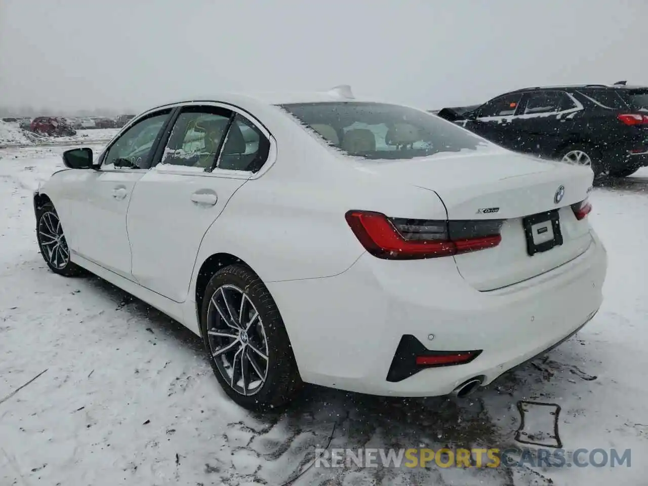 3 Фотография поврежденного автомобиля 3MW5R7J08M8C07862 BMW 3 SERIES 2021