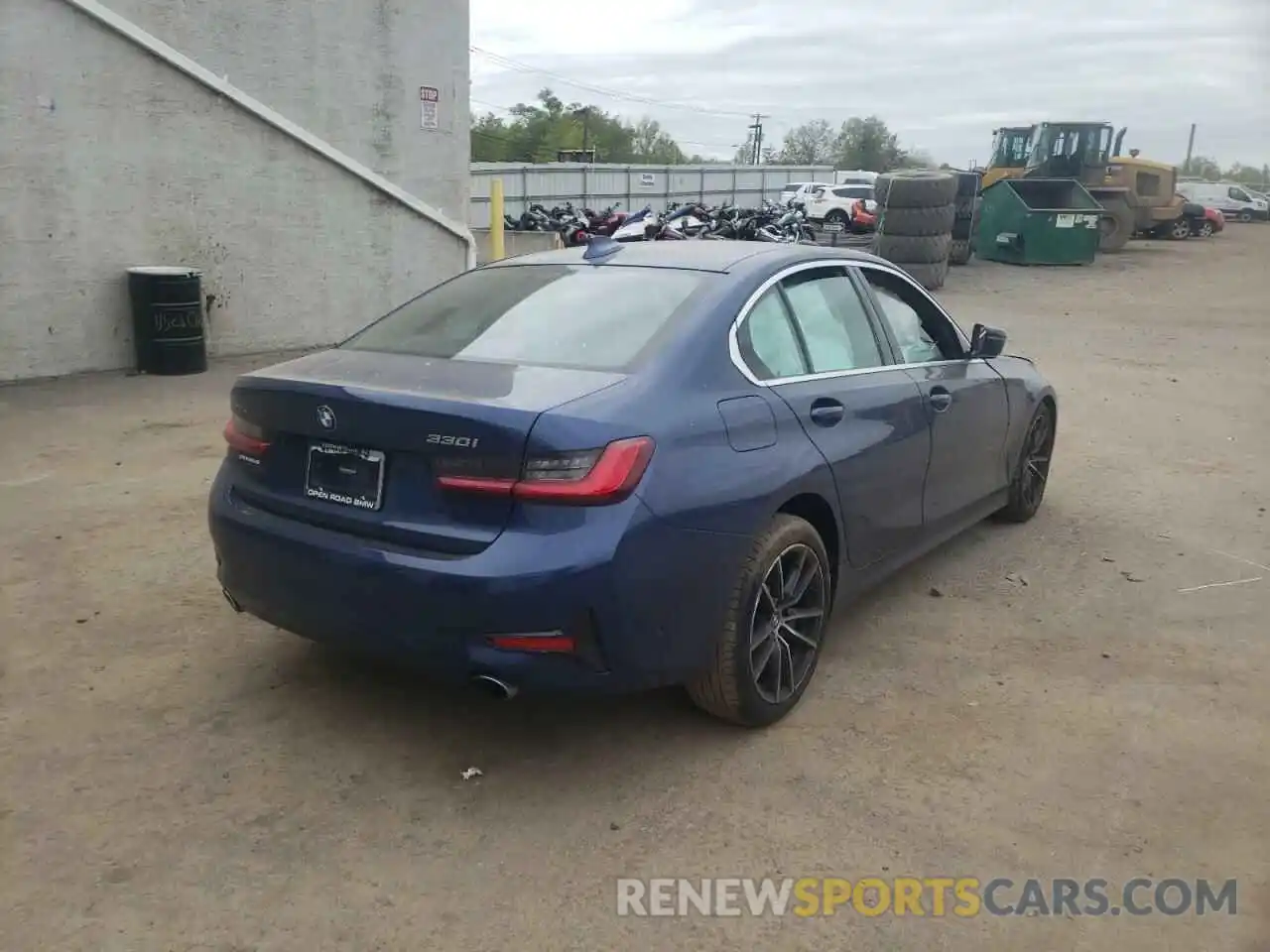 4 Photograph of a damaged car 3MW5R7J08M8C09661 BMW 3 SERIES 2021