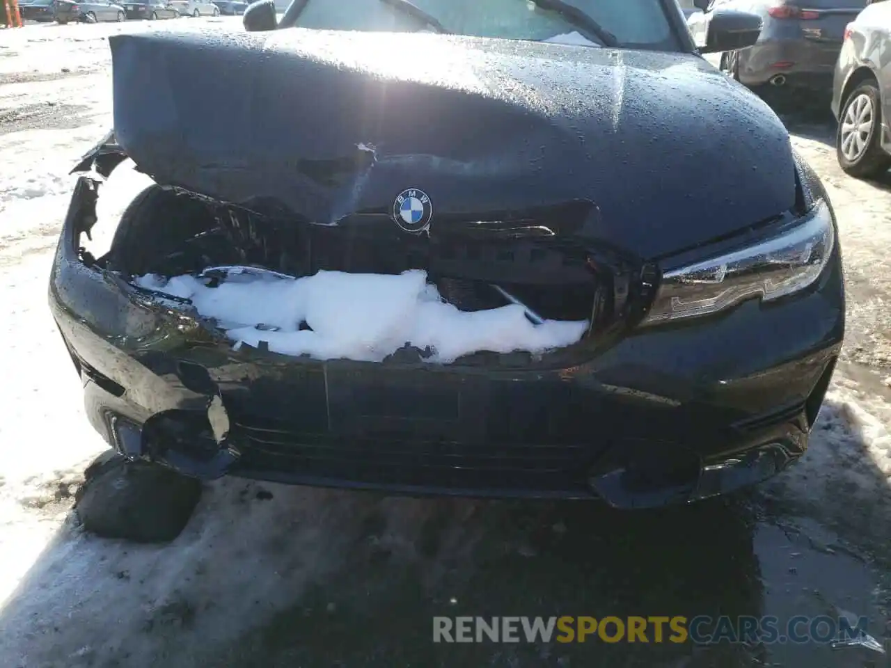 9 Photograph of a damaged car 3MW5R7J08M8C11667 BMW 3 SERIES 2021