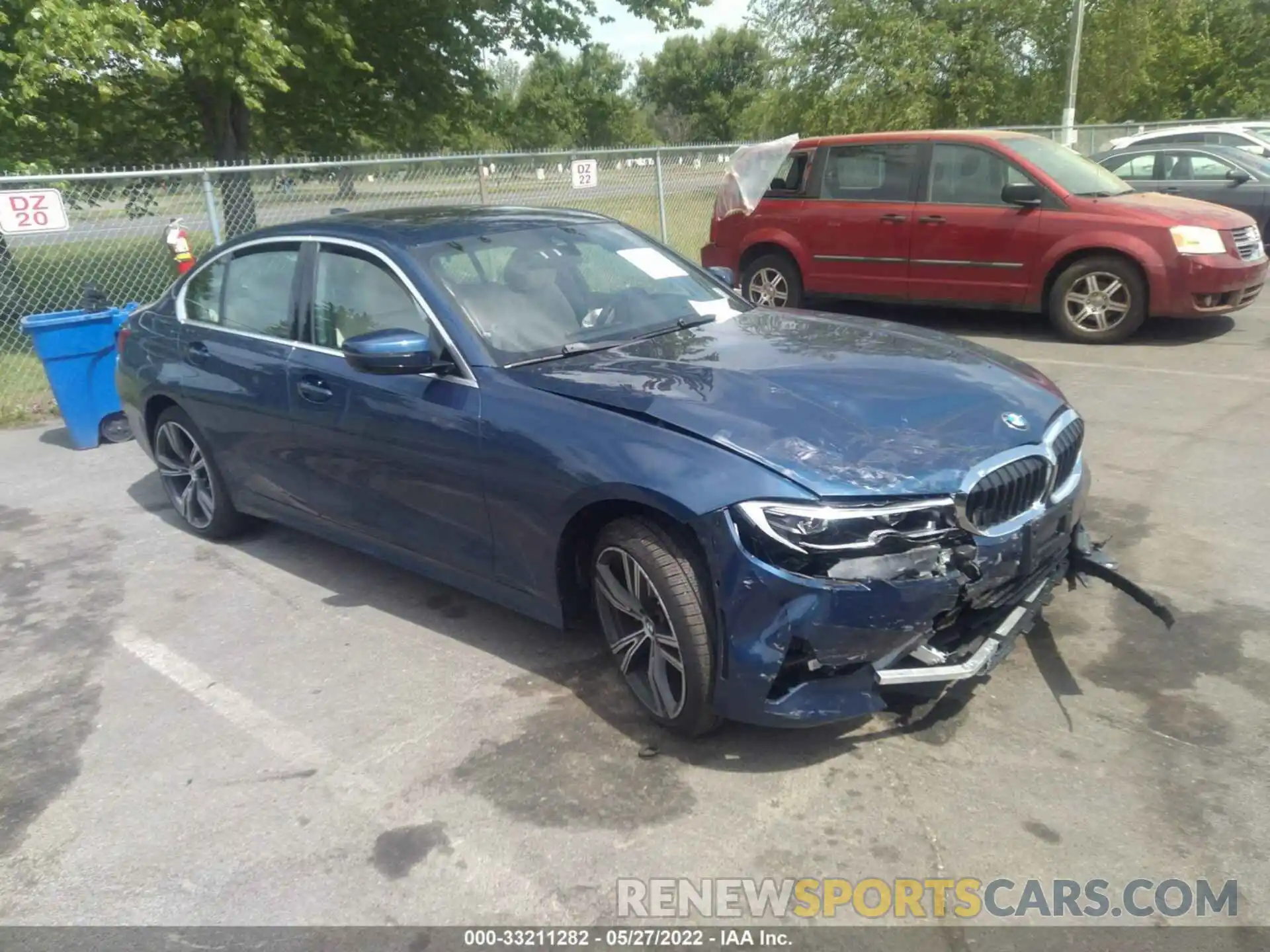 1 Photograph of a damaged car 3MW5R7J08M8C15511 BMW 3 SERIES 2021