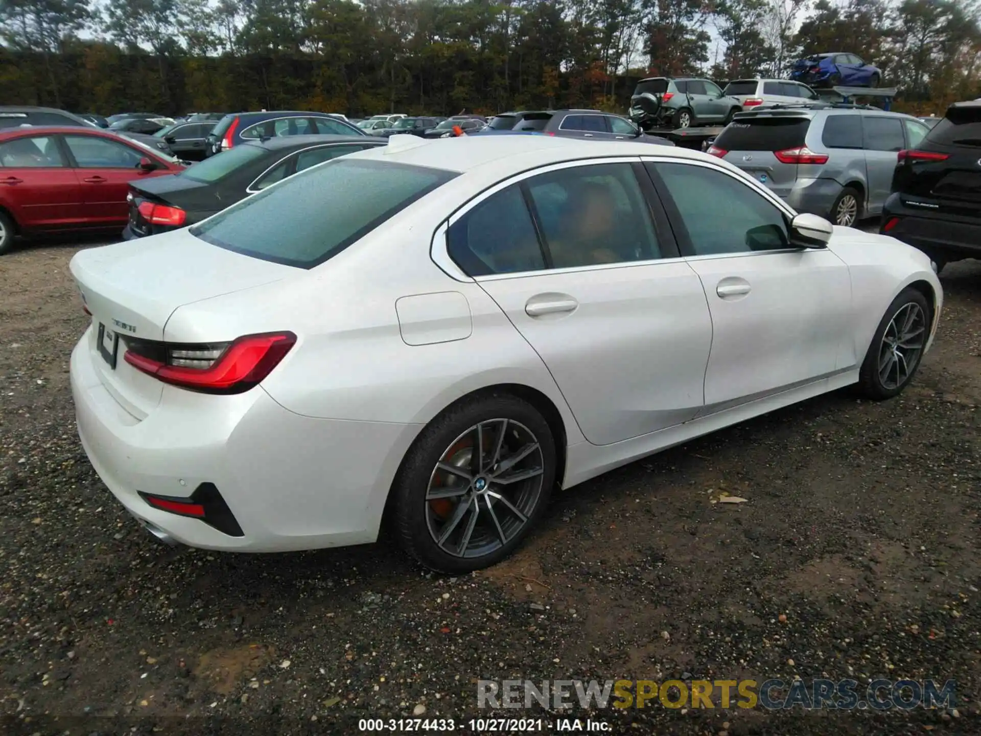 4 Photograph of a damaged car 3MW5R7J09M8B52225 BMW 3 SERIES 2021