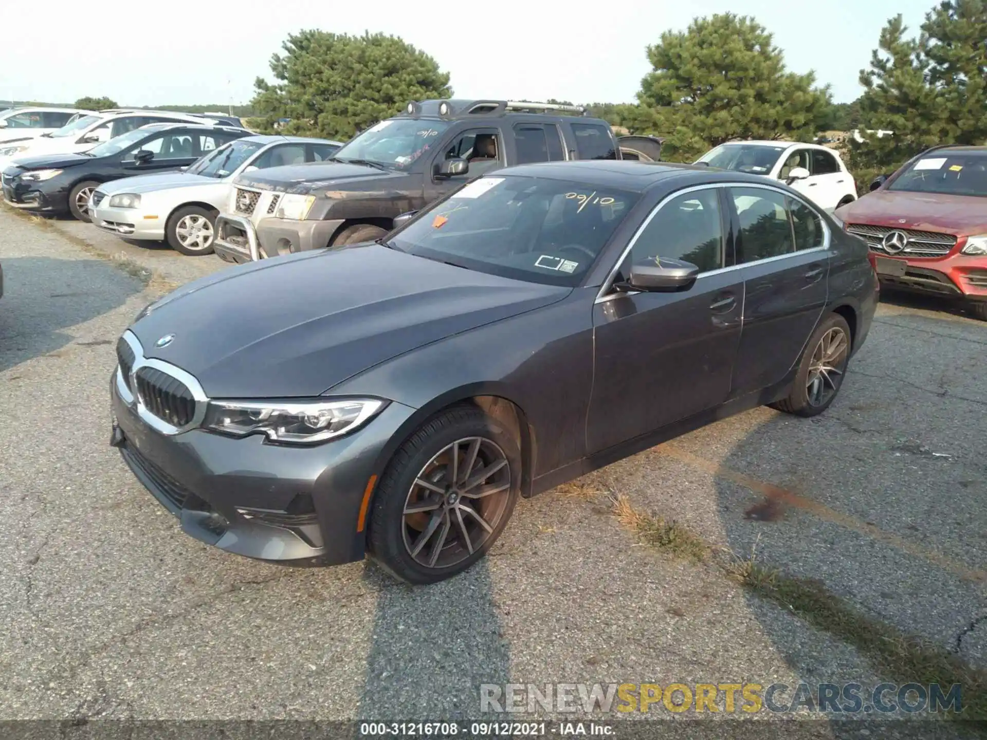 2 Photograph of a damaged car 3MW5R7J09M8B60308 BMW 3 SERIES 2021