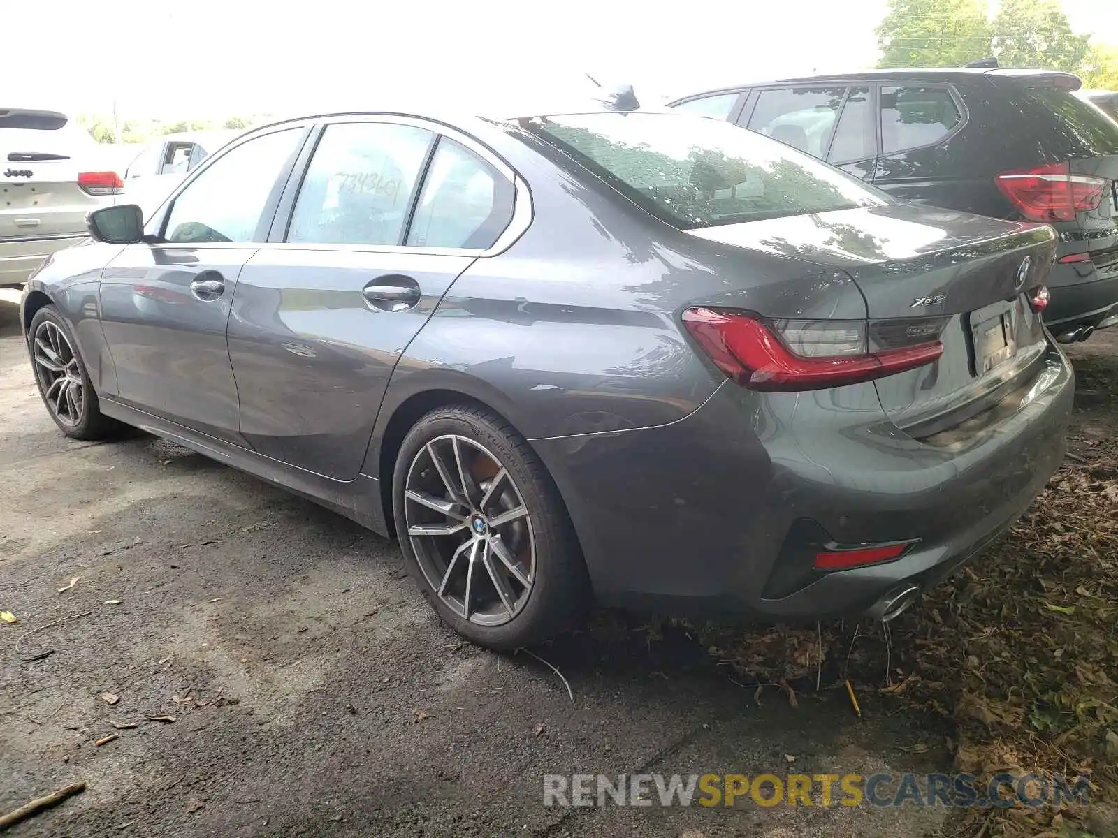 3 Photograph of a damaged car 3MW5R7J09M8B65525 BMW 3 SERIES 2021