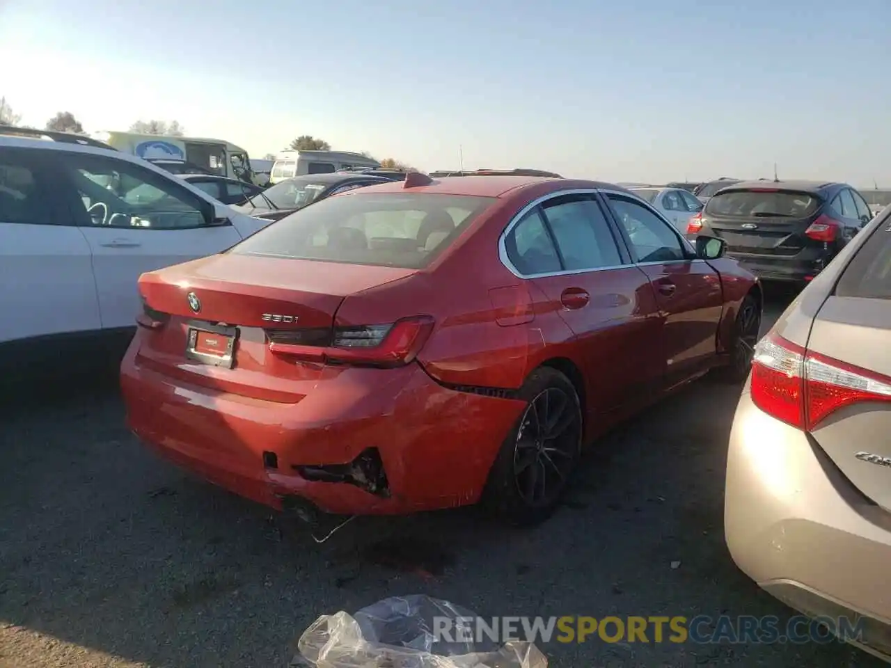 4 Photograph of a damaged car 3MW5R7J09M8C18451 BMW 3 SERIES 2021