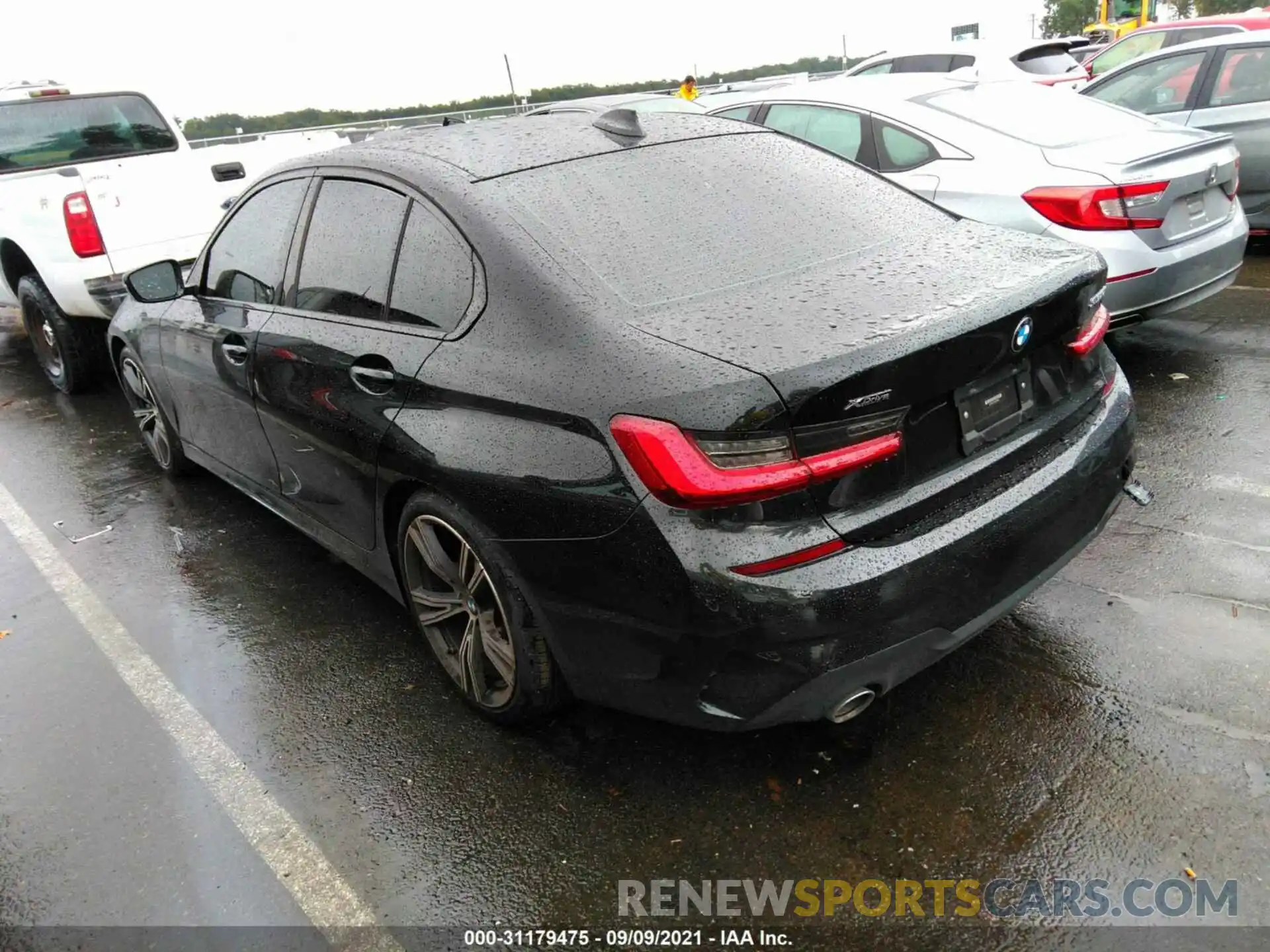 3 Photograph of a damaged car 3MW5R7J0XM8B56848 BMW 3 SERIES 2021