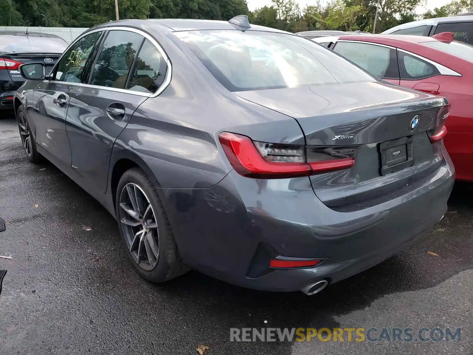 3 Photograph of a damaged car 3MW5R7J0XM8B85444 BMW 3 SERIES 2021