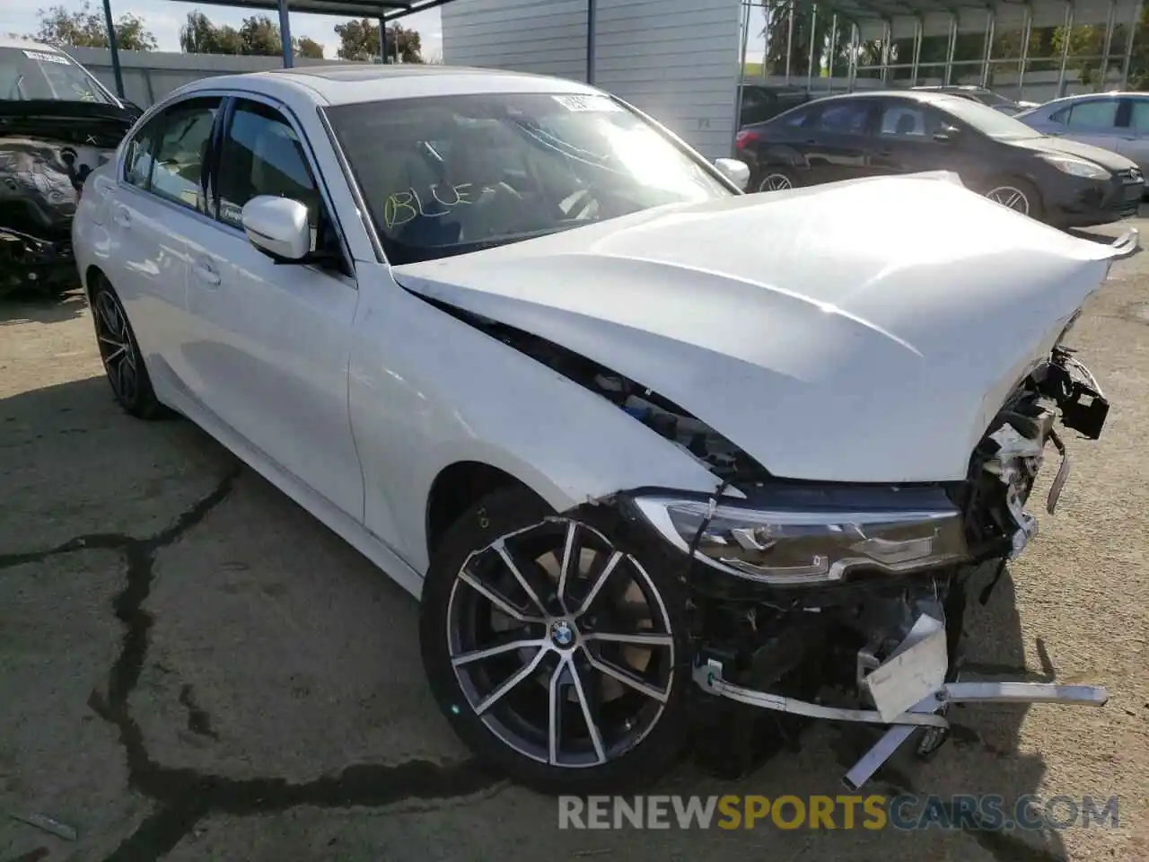 1 Photograph of a damaged car 3MW5R7J0XM8C12061 BMW 3 SERIES 2021