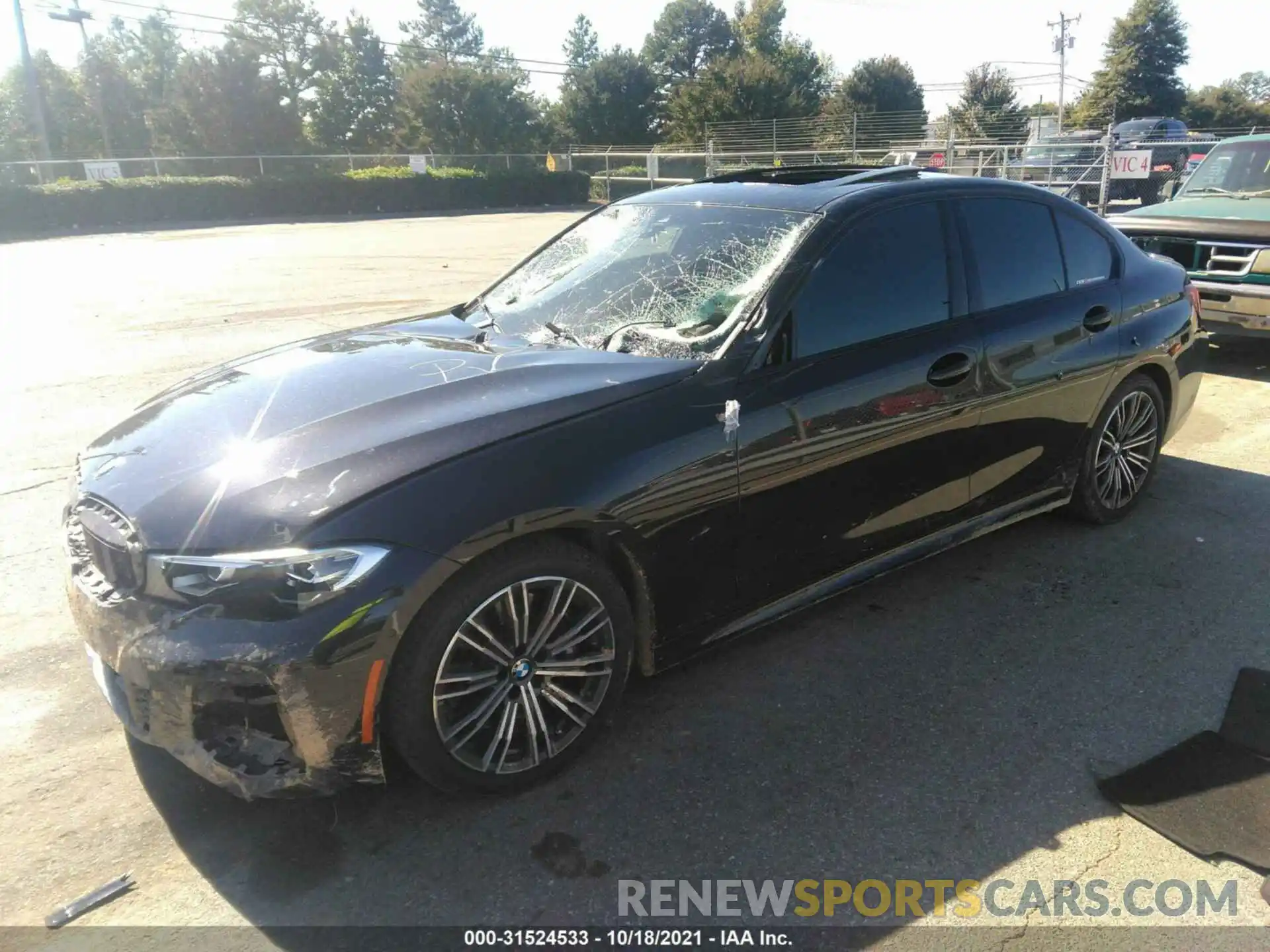 2 Photograph of a damaged car 3MW5U7J01M8B49172 BMW 3 SERIES 2021