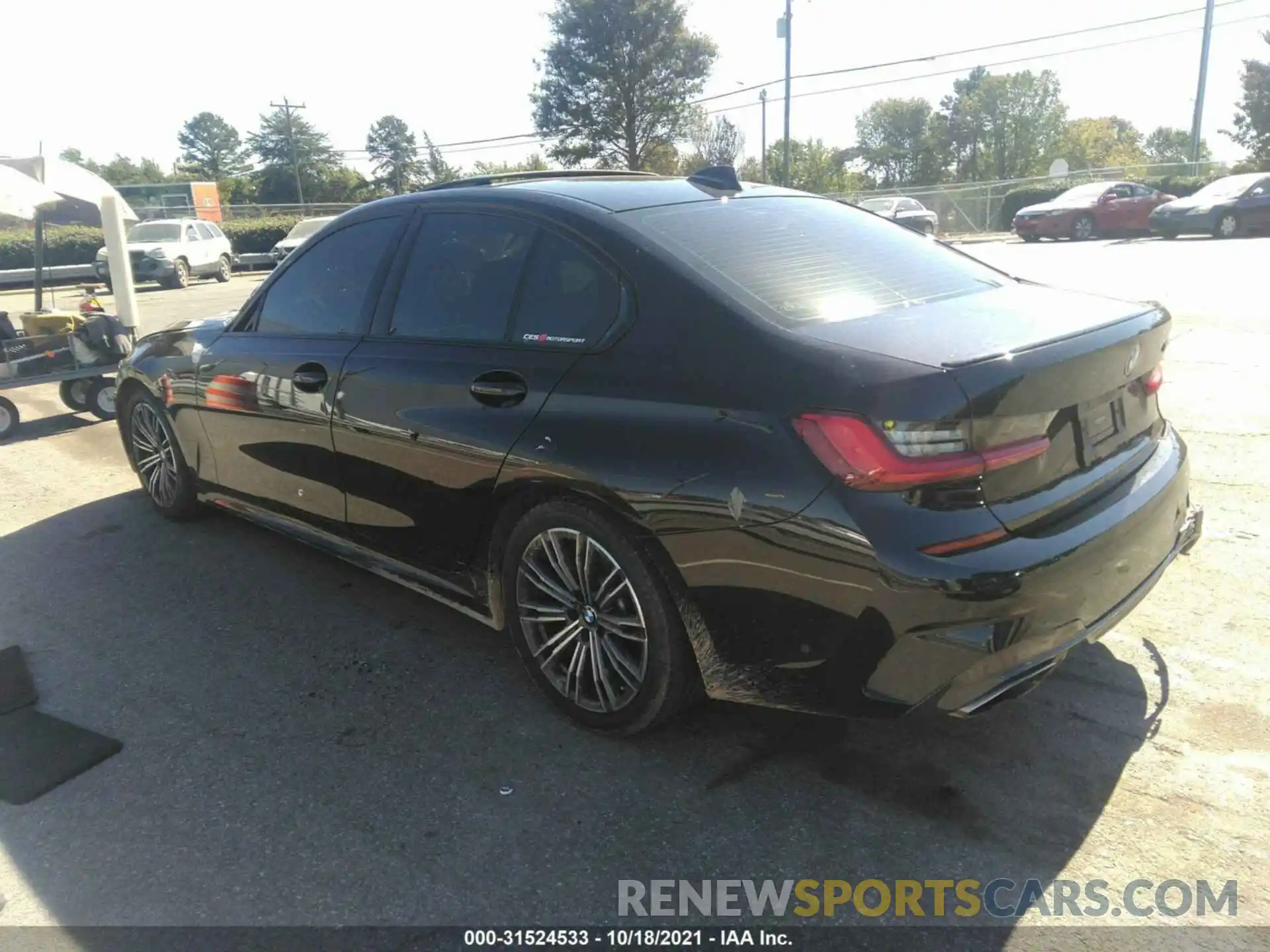 3 Photograph of a damaged car 3MW5U7J01M8B49172 BMW 3 SERIES 2021