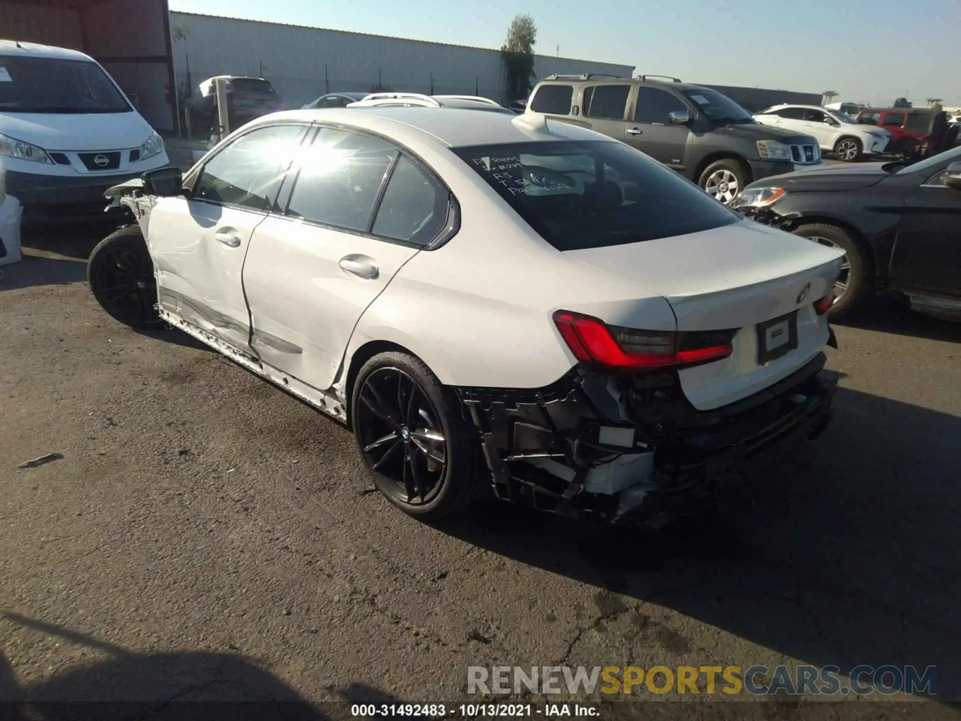 3 Photograph of a damaged car 3MW5U7J01M8B53979 BMW 3 SERIES 2021