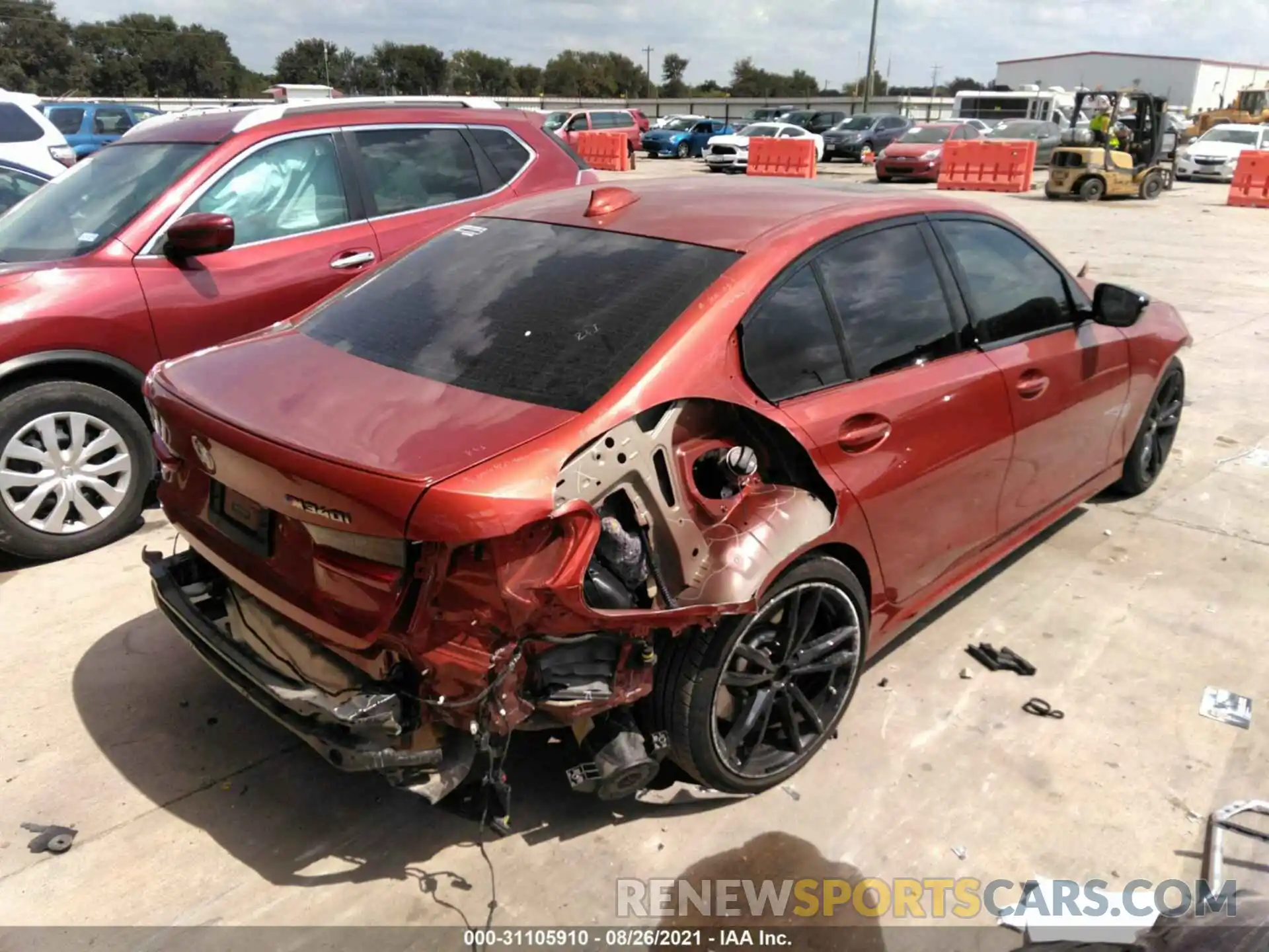 4 Photograph of a damaged car 3MW5U7J02M8B64411 BMW 3 SERIES 2021