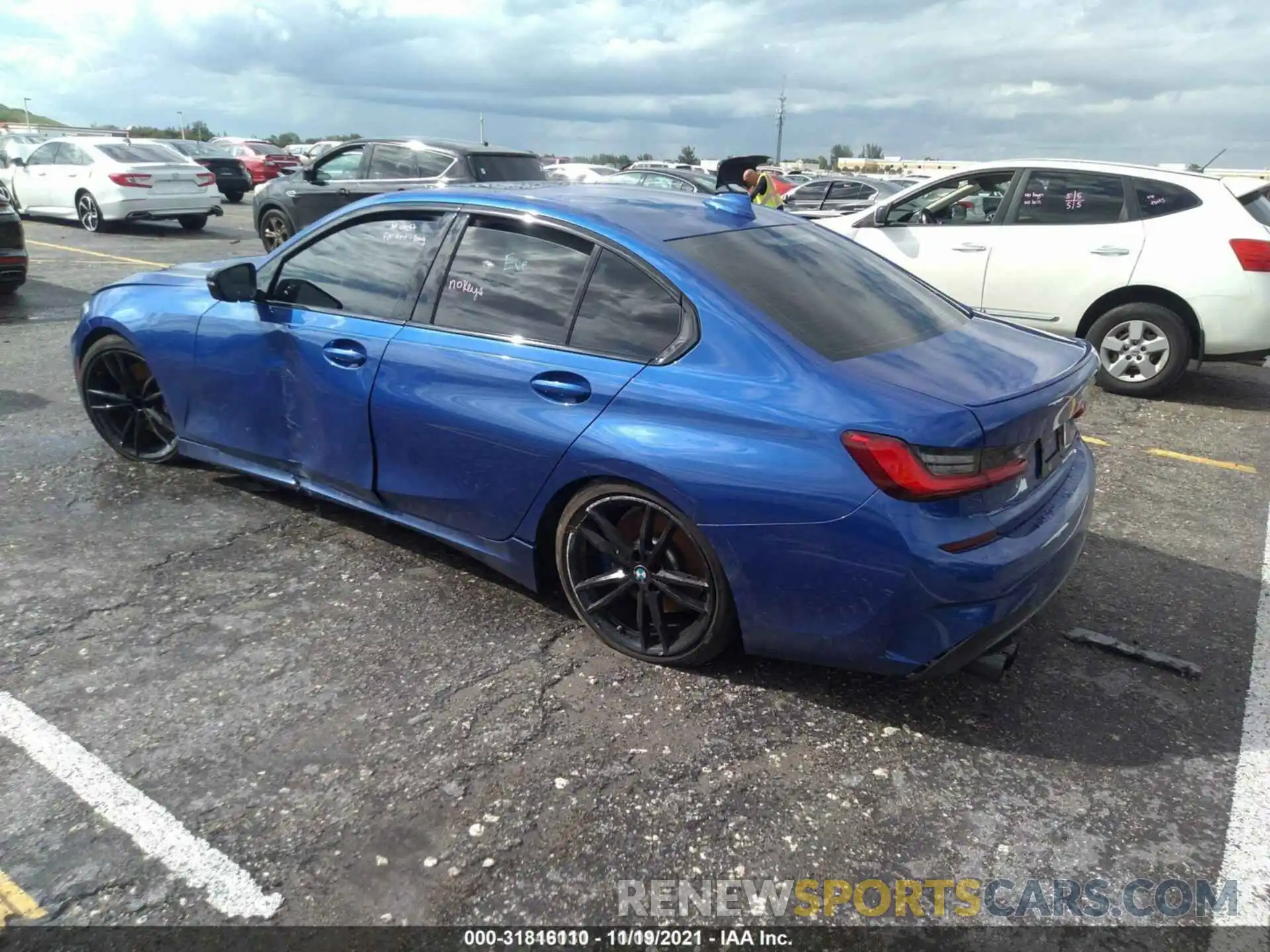 3 Photograph of a damaged car 3MW5U7J03M8B82450 BMW 3 SERIES 2021