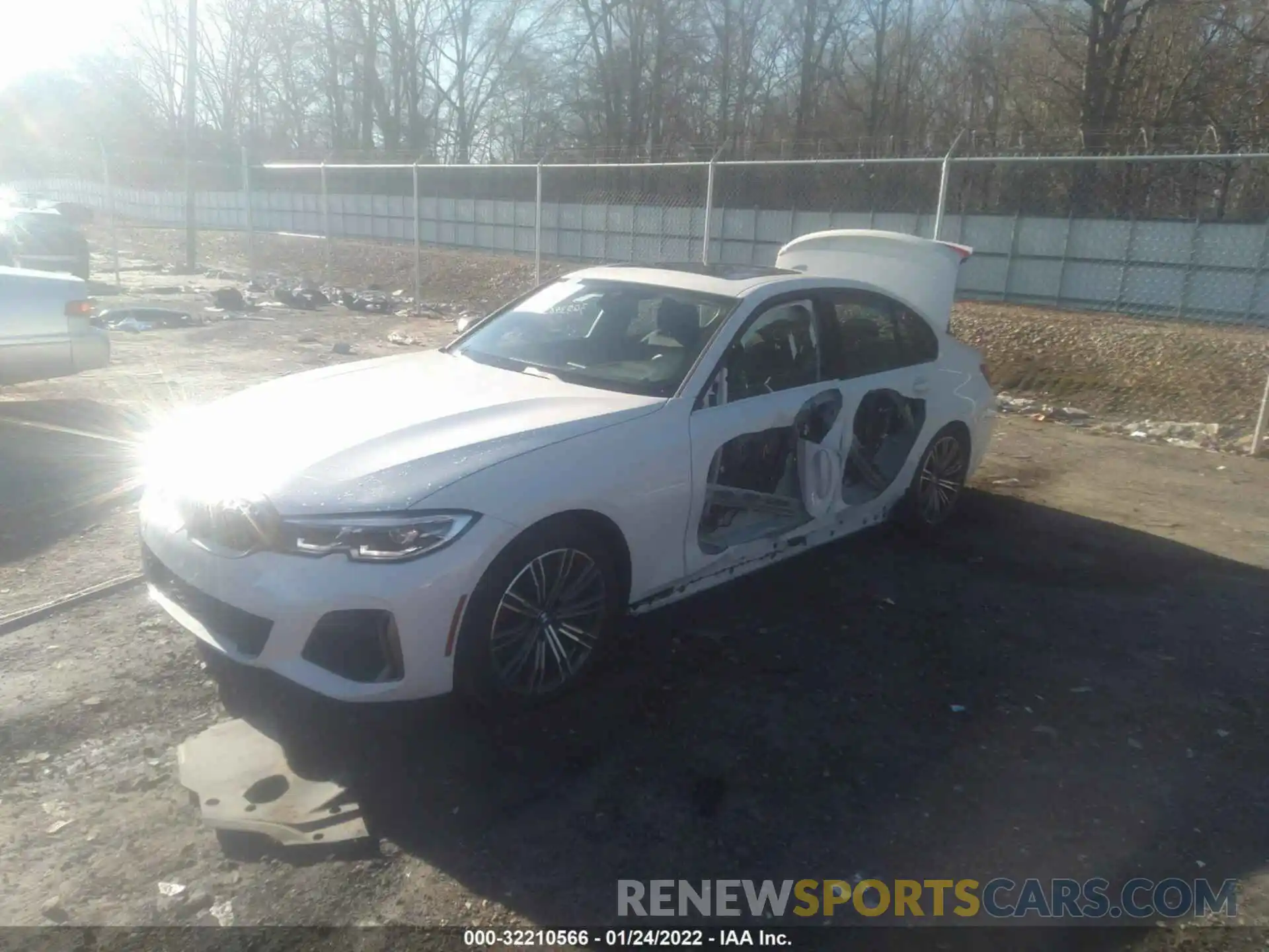 6 Photograph of a damaged car 3MW5U7J03M8B97885 BMW 3 SERIES 2021