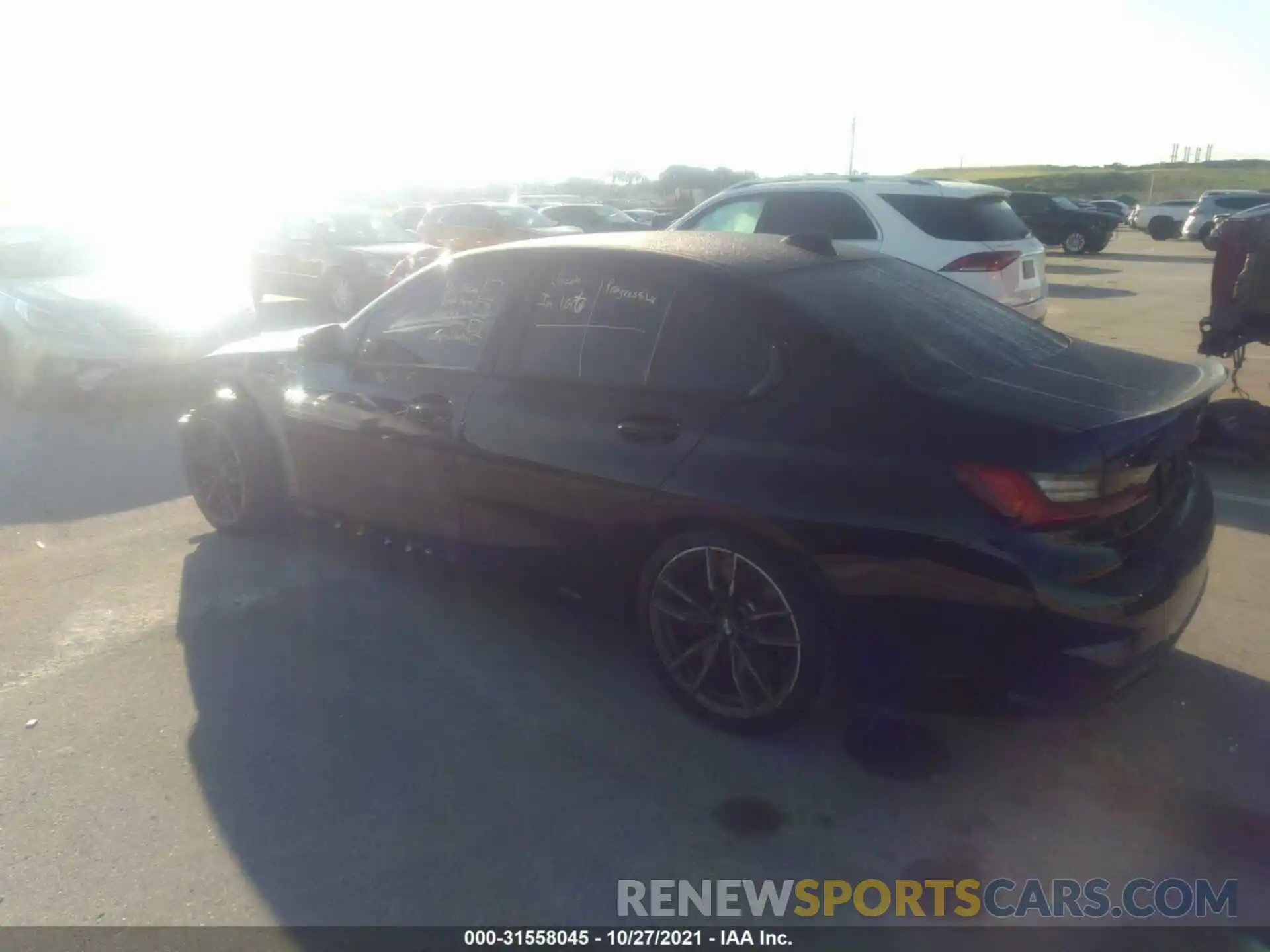 3 Photograph of a damaged car 3MW5U7J08M8B63070 BMW 3 SERIES 2021