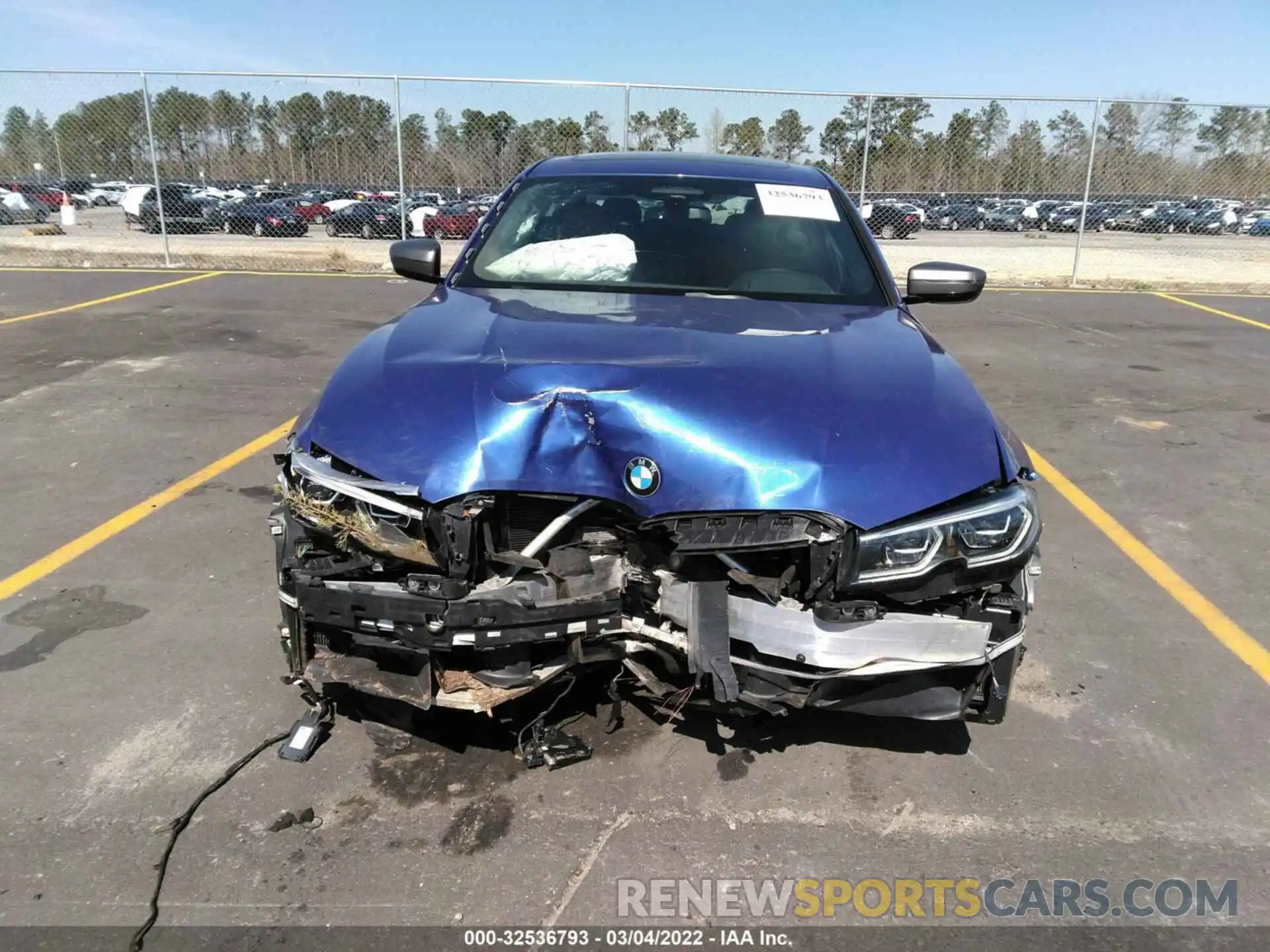 6 Photograph of a damaged car 3MW5U7J09M8B79794 BMW 3 SERIES 2021