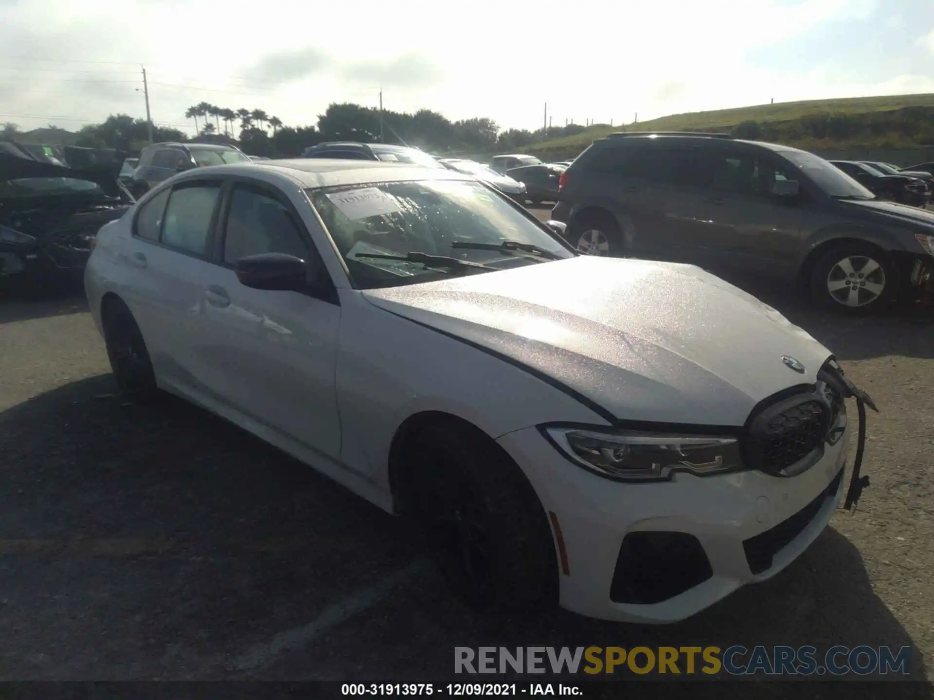 1 Photograph of a damaged car 3MW5U7J09M8C19078 BMW 3 SERIES 2021