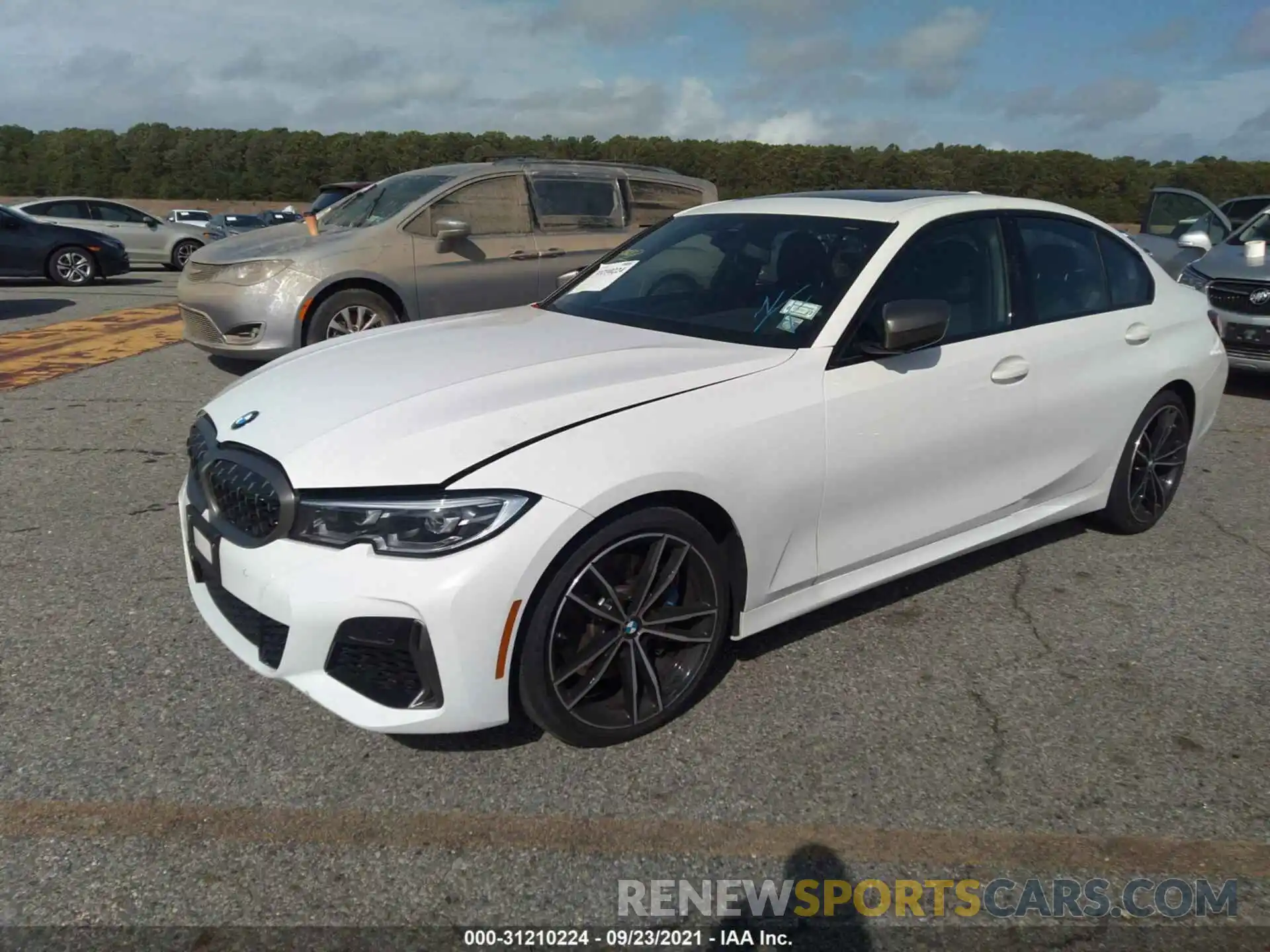 2 Photograph of a damaged car 3MW5U9J01M8B59373 BMW 3 SERIES 2021