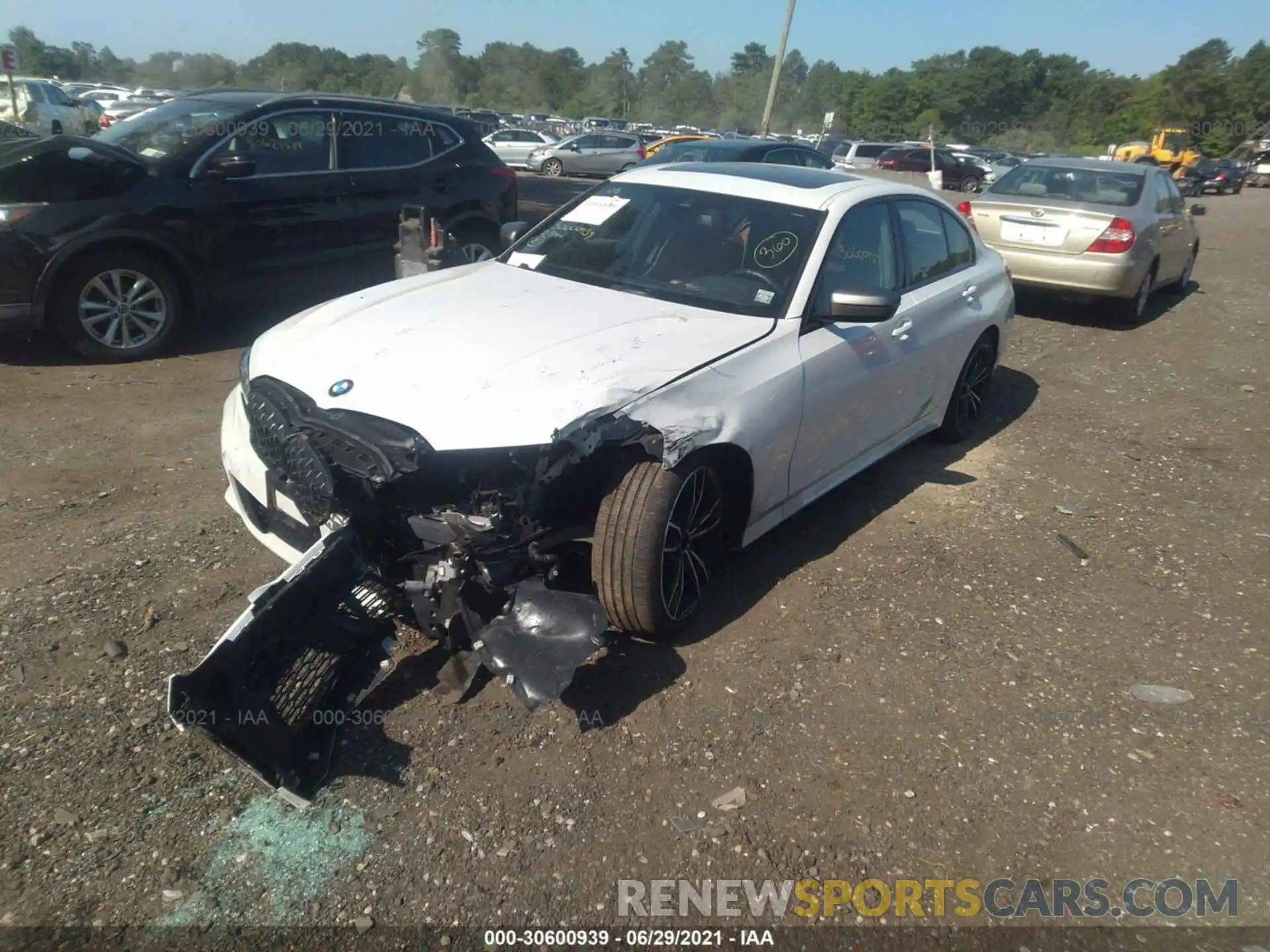 2 Photograph of a damaged car 3MW5U9J02M8B54084 BMW 3 SERIES 2021