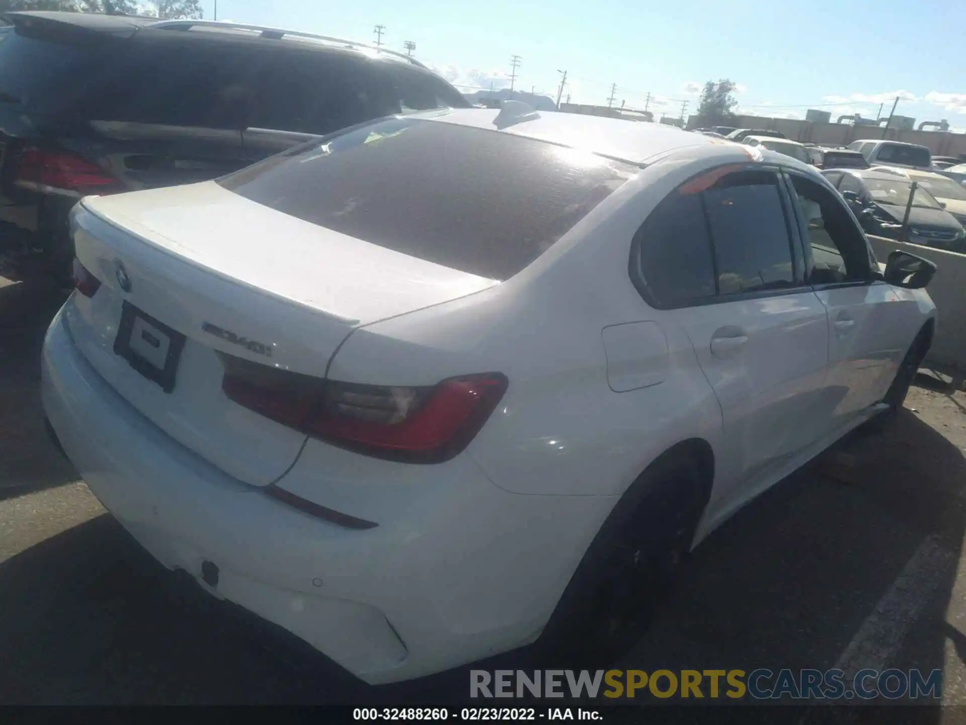 4 Photograph of a damaged car 3MW5U9J07M8B86349 BMW 3 SERIES 2021