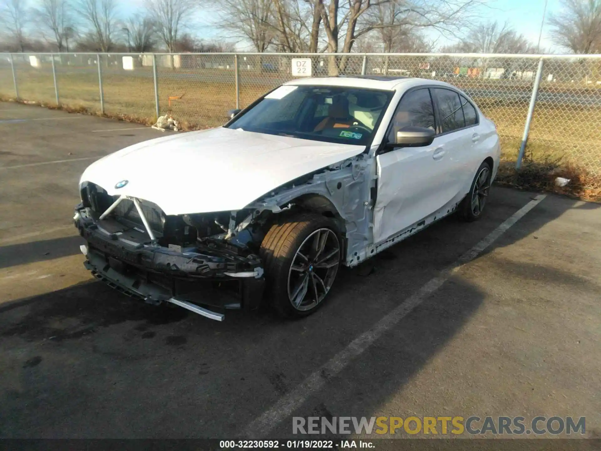 2 Photograph of a damaged car 3MW5U9J08M8B54042 BMW 3 SERIES 2021