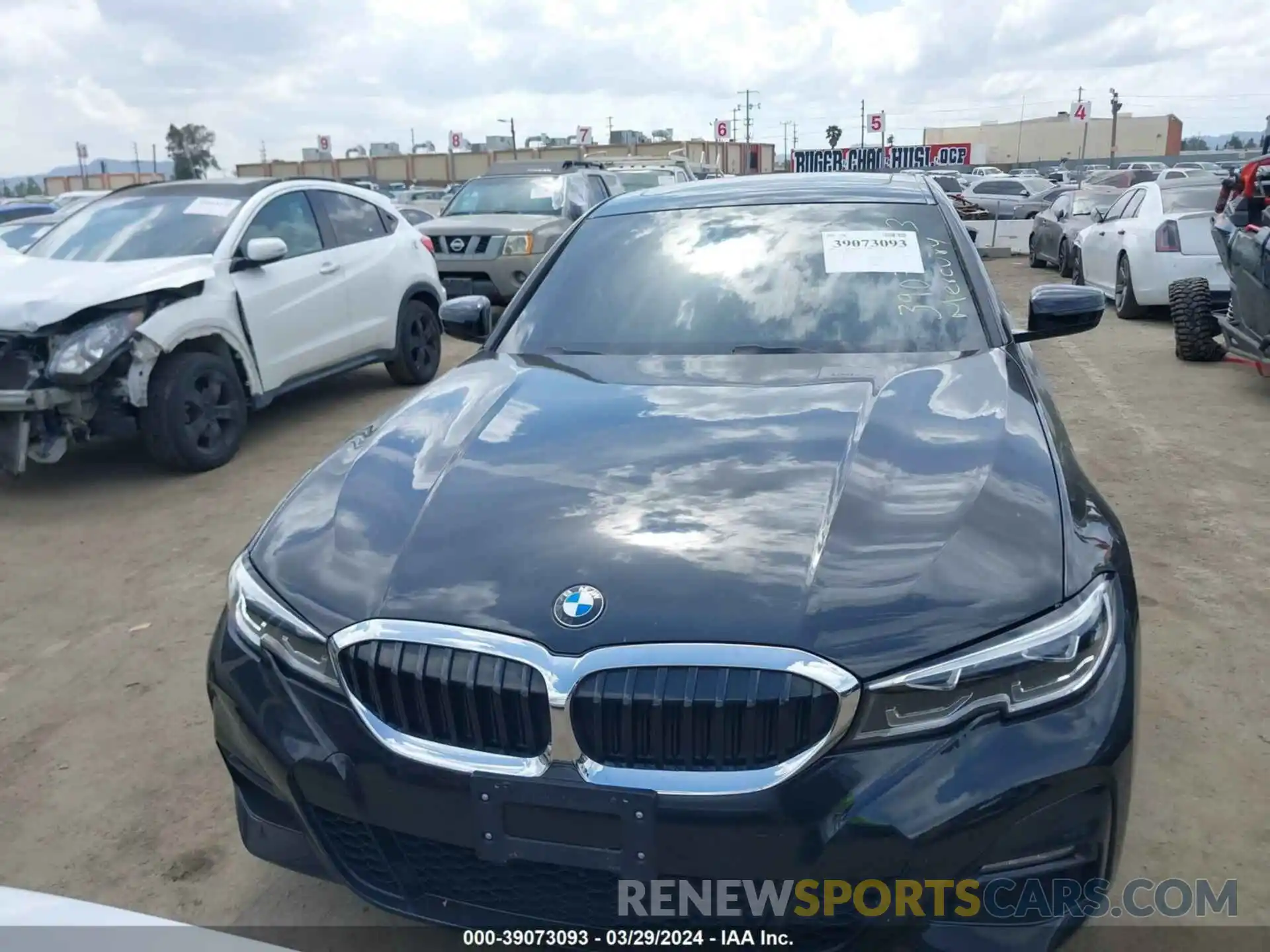 12 Фотография поврежденного автомобиля 3MW5P7J01N8C61785 BMW 3 SERIES 2022