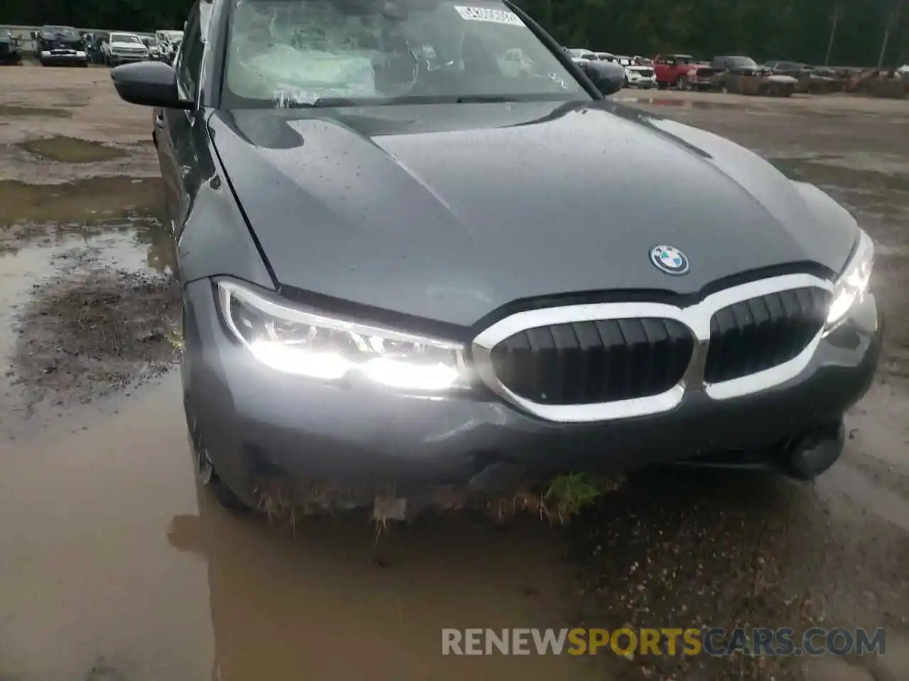 9 Photograph of a damaged car 3MW5P7J09N8C65020 BMW 3 SERIES 2022