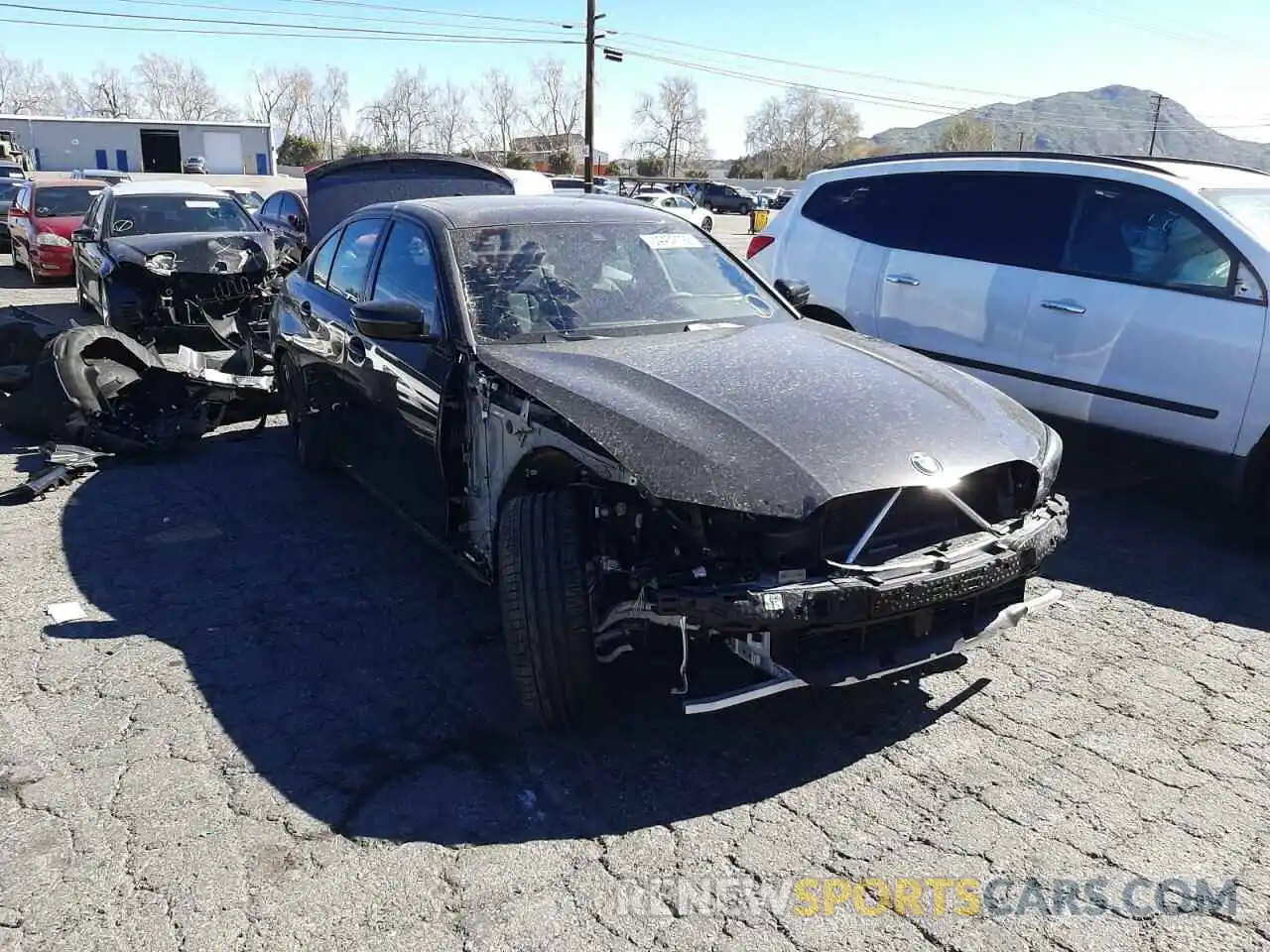 1 Photograph of a damaged car 3MW5R1J00N8C28672 BMW 3 SERIES 2022