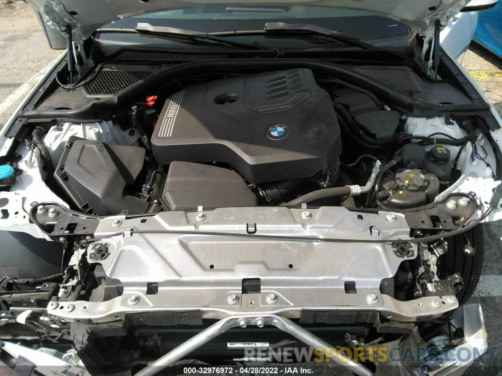 10 Фотография поврежденного автомобиля 3MW5R1J00N8C38599 BMW 3 SERIES 2022