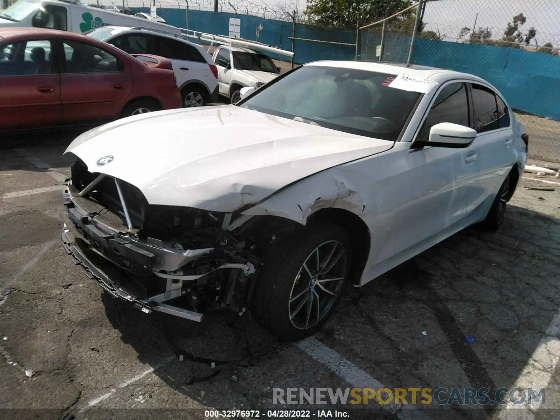 2 Photograph of a damaged car 3MW5R1J00N8C38599 BMW 3 SERIES 2022