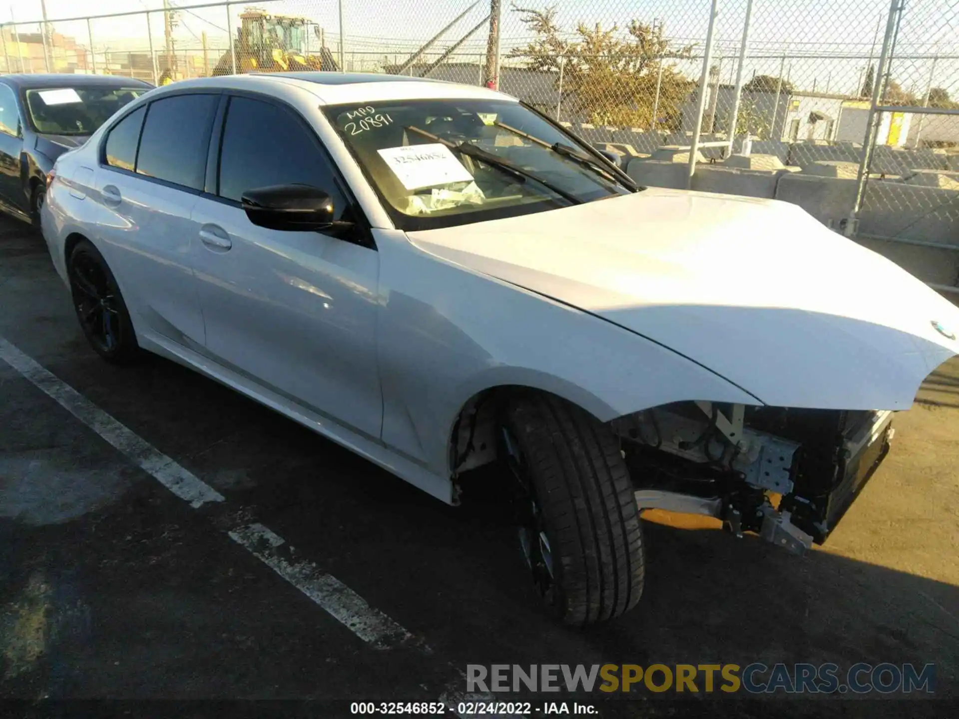 1 Photograph of a damaged car 3MW5R1J00N8C41485 BMW 3 SERIES 2022