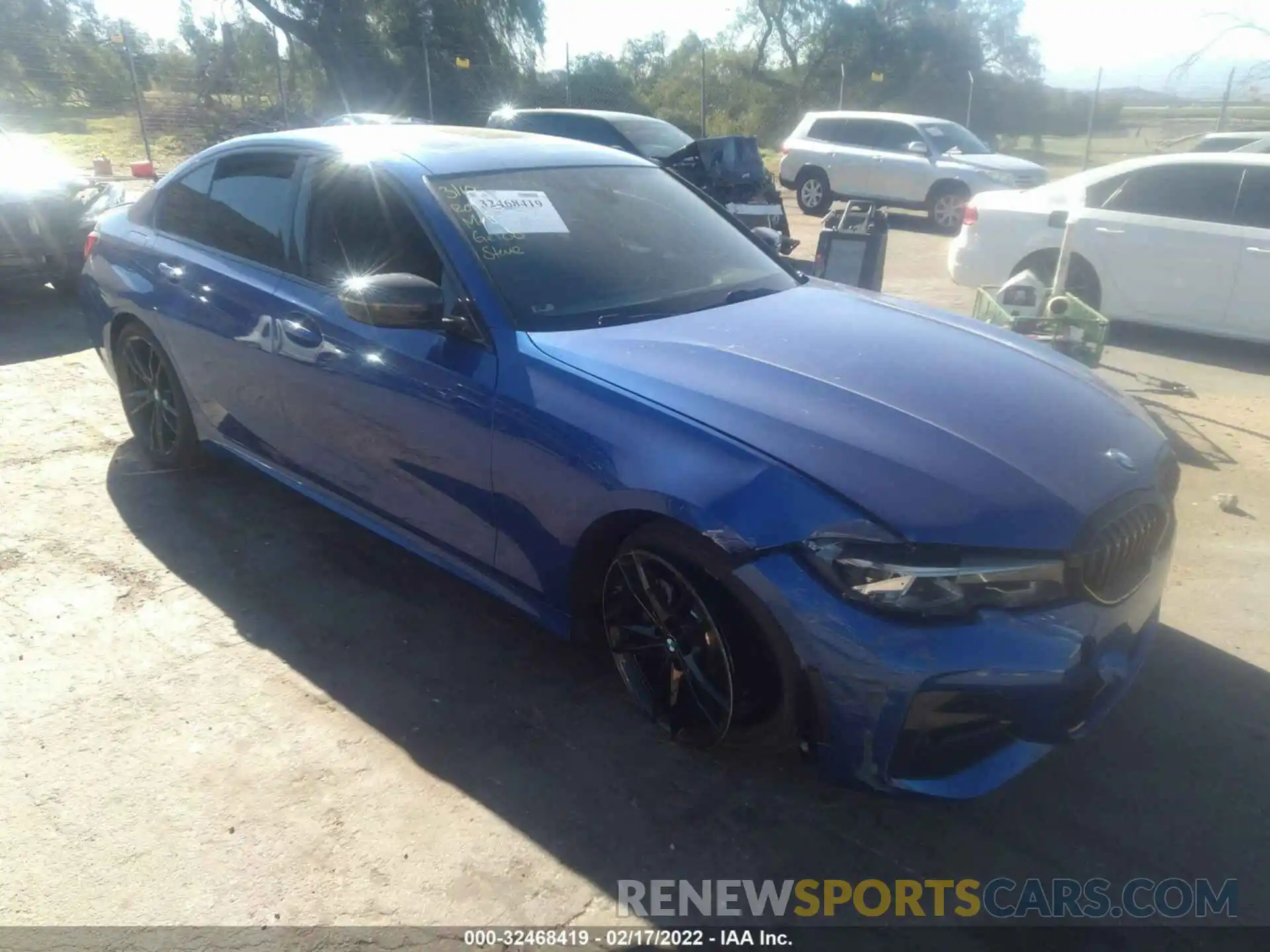 1 Photograph of a damaged car 3MW5R1J01N8C22511 BMW 3 SERIES 2022