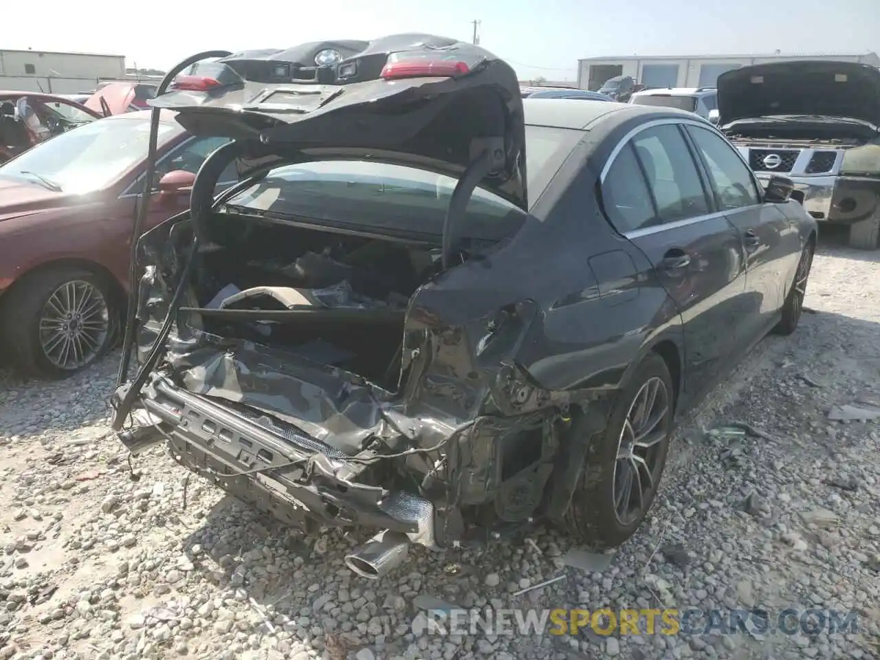 4 Photograph of a damaged car 3MW5R1J01N8C41902 BMW 3 SERIES 2022