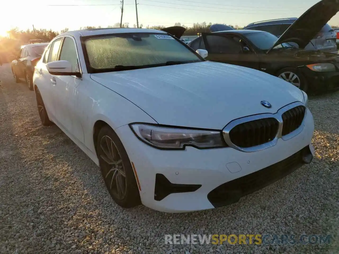 1 Photograph of a damaged car 3MW5R1J02N8C58403 BMW 3 SERIES 2022