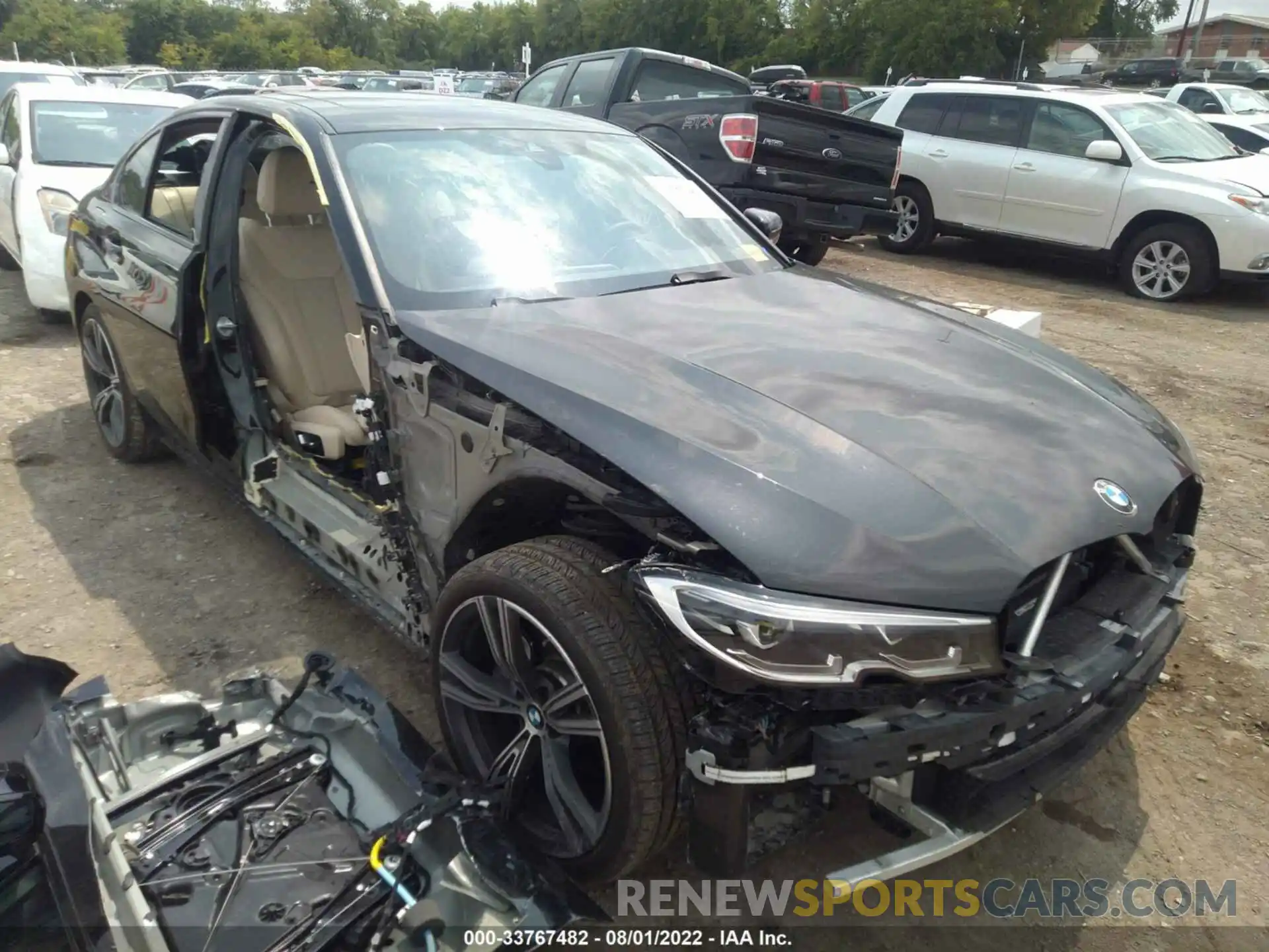 1 Photograph of a damaged car 3MW5R1J03N8C48219 BMW 3 SERIES 2022