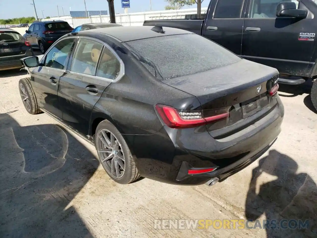 3 Photograph of a damaged car 3MW5R1J05N8C28991 BMW 3 SERIES 2022