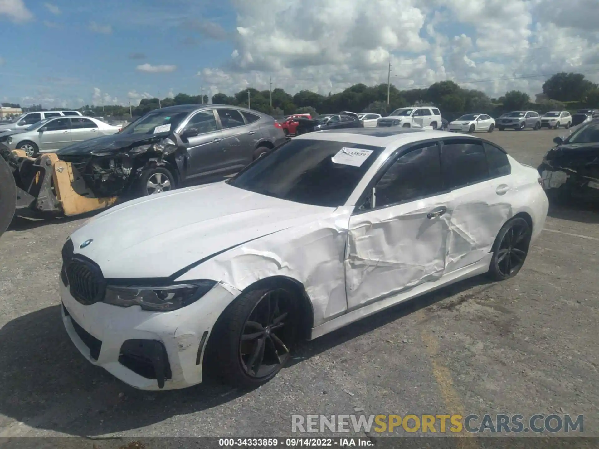 2 Photograph of a damaged car 3MW5R1J06N8C32290 BMW 3 SERIES 2022