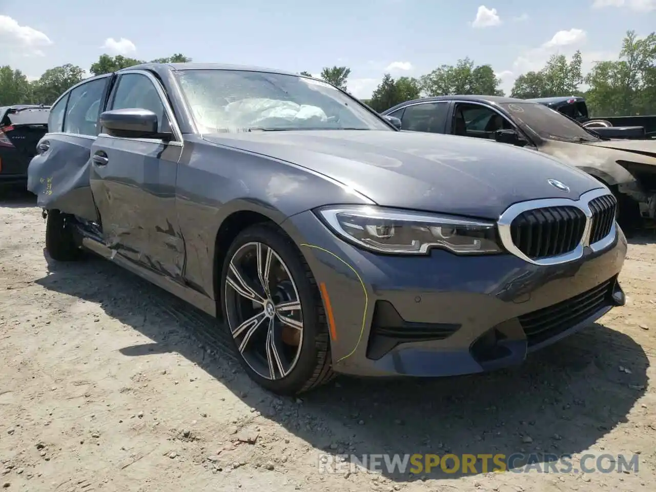 1 Photograph of a damaged car 3MW5R1J08N8C43632 BMW 3 SERIES 2022