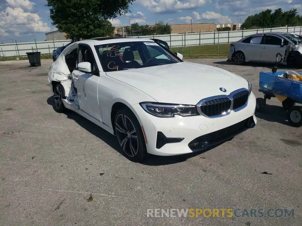 1 Photograph of a damaged car 3MW5R1J0XN8C64126 BMW 3 SERIES 2022