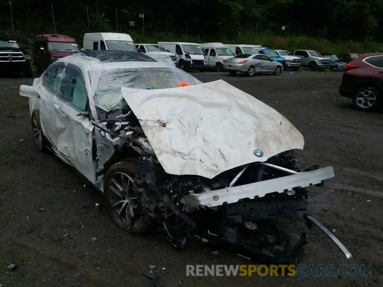 1 Photograph of a damaged car 3MW5R7J01N8C61716 BMW 3 SERIES 2022