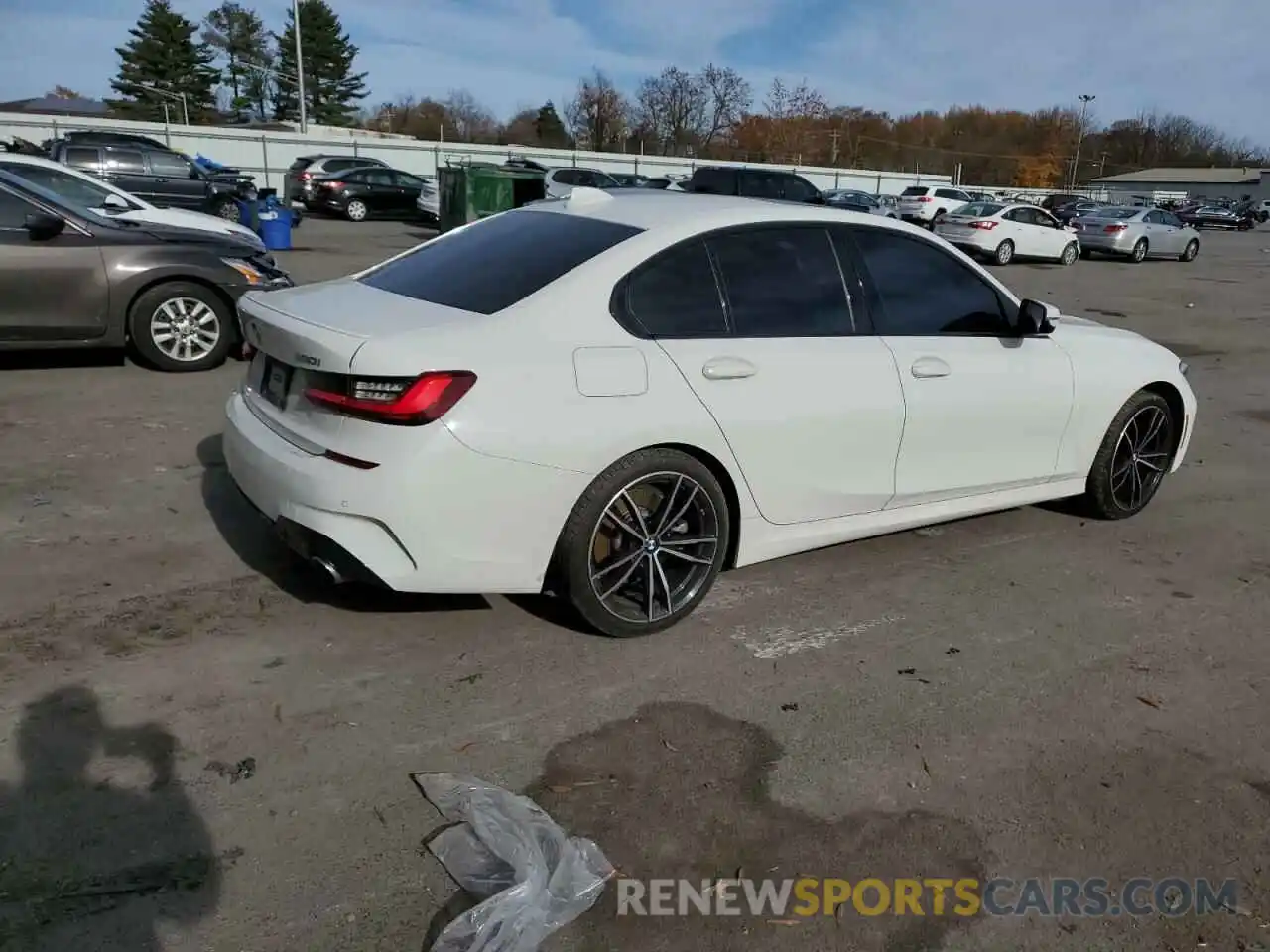 3 Photograph of a damaged car 3MW5R7J05N8C29285 BMW 3 SERIES 2022