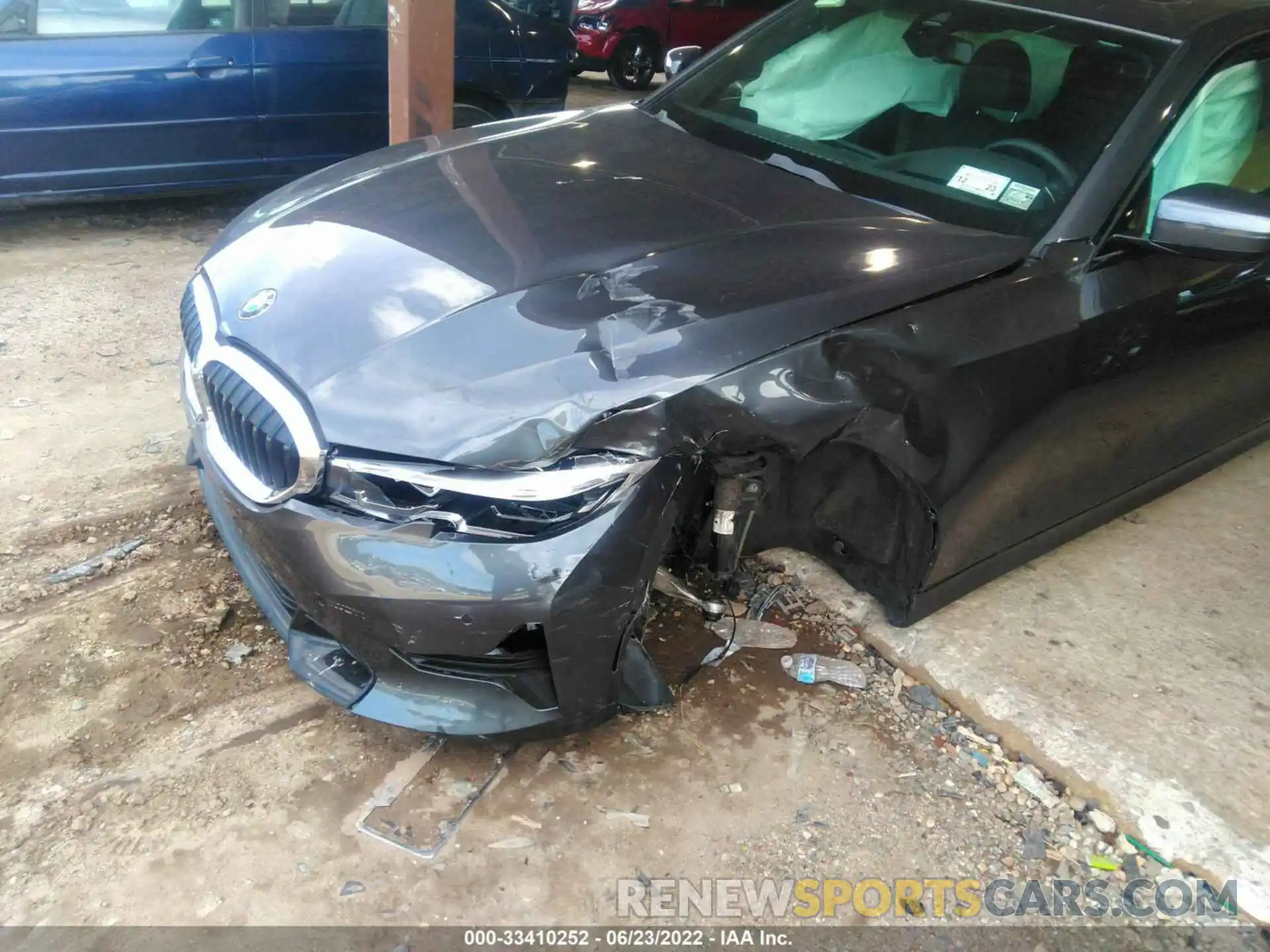 6 Photograph of a damaged car 3MW5R7J05N8C38892 BMW 3 SERIES 2022