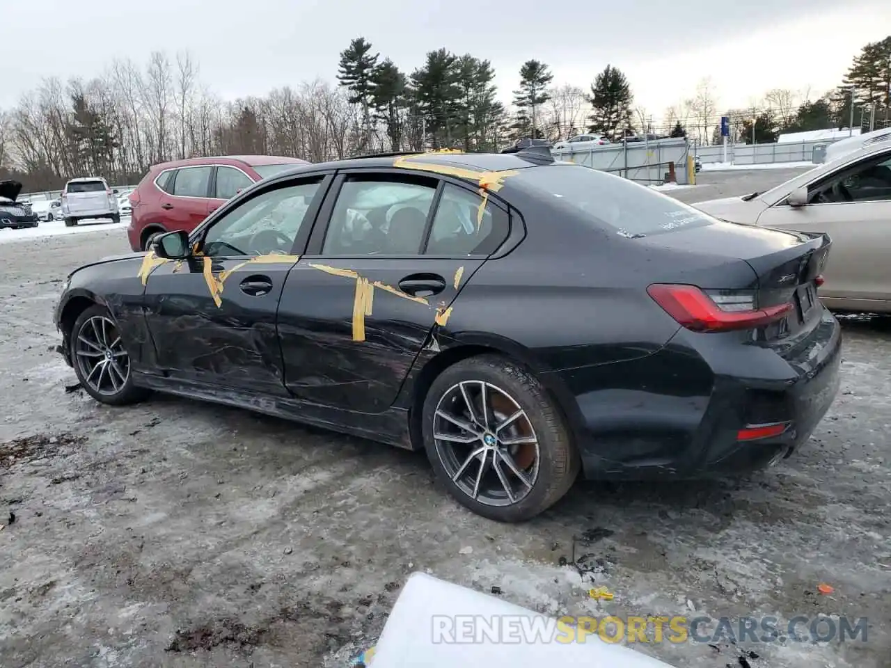 2 Photograph of a damaged car 3MW5R7J05N8C78325 BMW 3 SERIES 2022