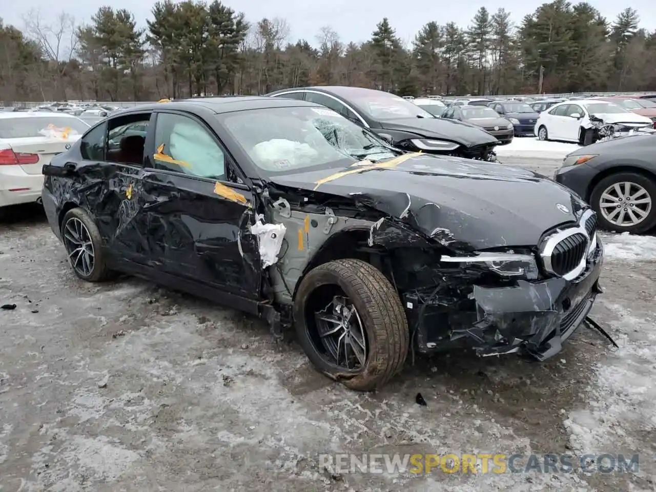 4 Photograph of a damaged car 3MW5R7J05N8C78325 BMW 3 SERIES 2022