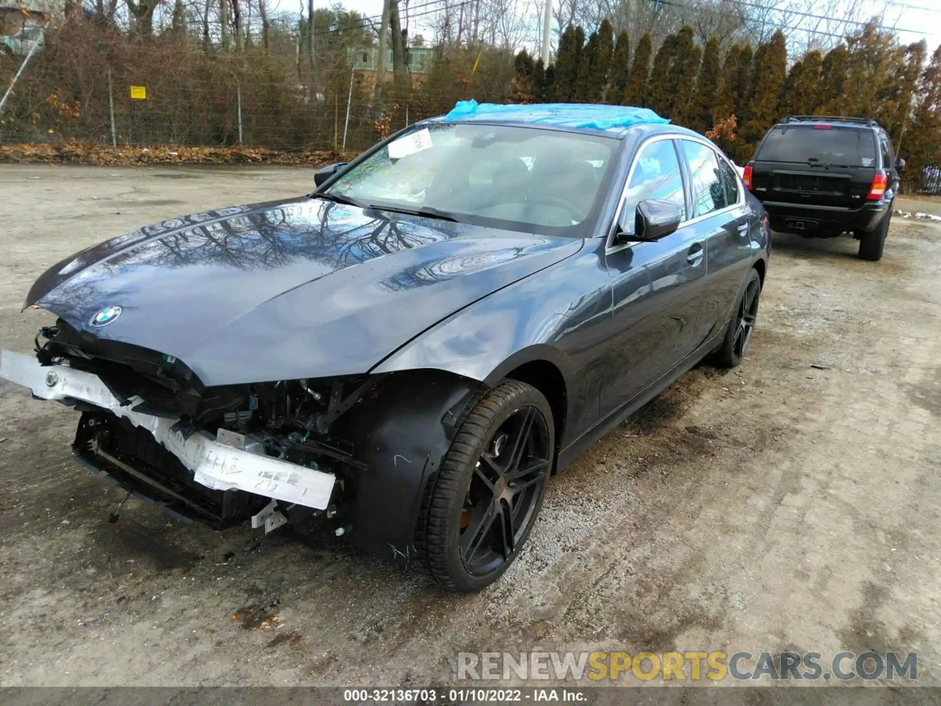 2 Photograph of a damaged car 3MW5R7J07N8C36254 BMW 3 SERIES 2022