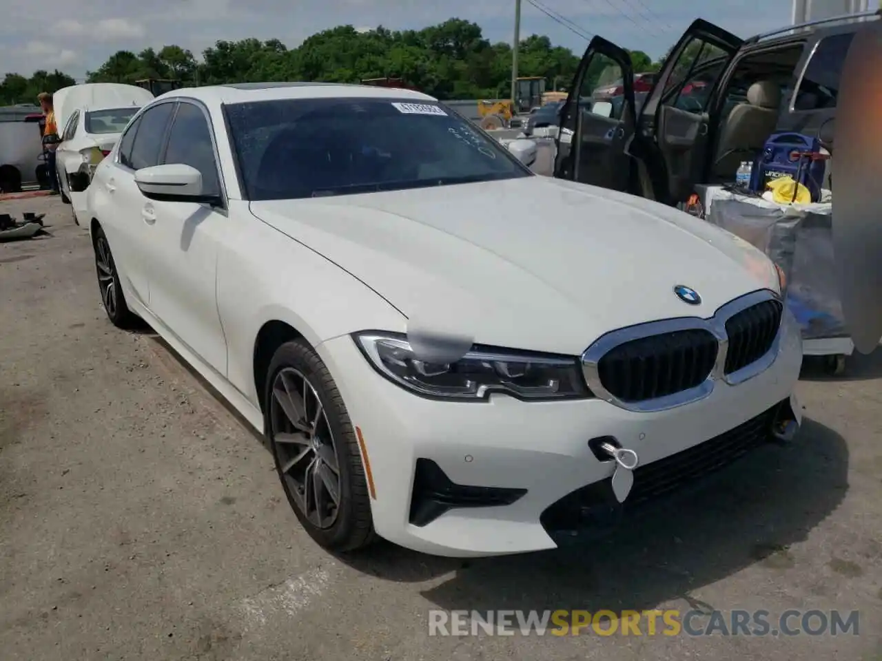 1 Photograph of a damaged car 3MW5R7J09N8C43237 BMW 3 SERIES 2022